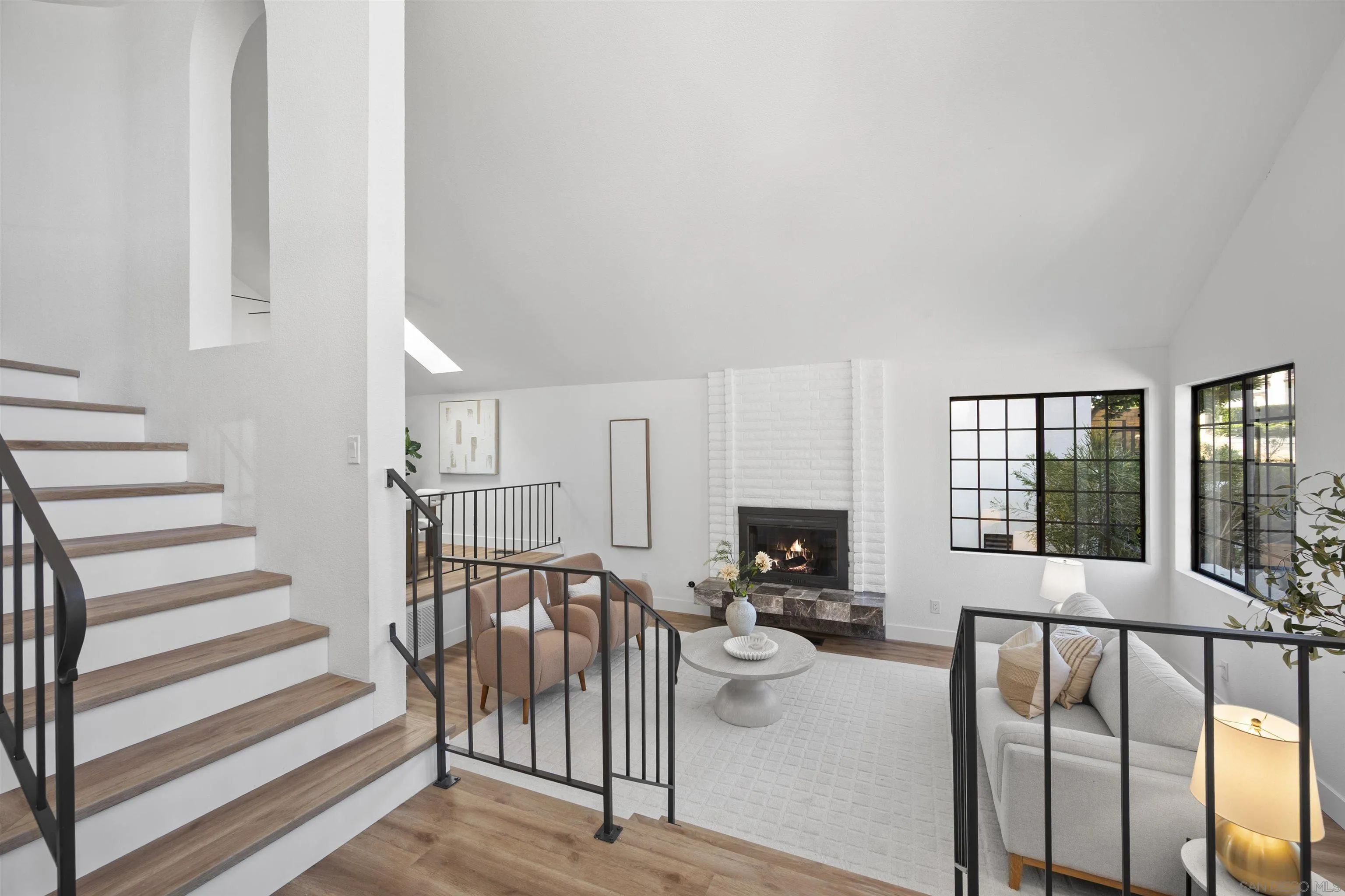 https://cdn.realtyfeed.com/cdn/127/250042048/bdd3f406a6e5da0f0a4fbd71912d61f8.webp