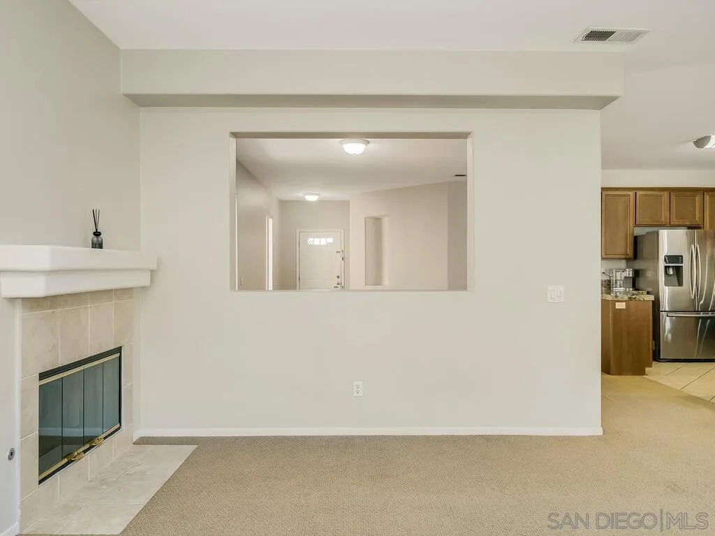 https://cdn.realtyfeed.com/cdn/127/250042050/73c8d8dea089f3dd3fbd628e7f4a29a9.webp