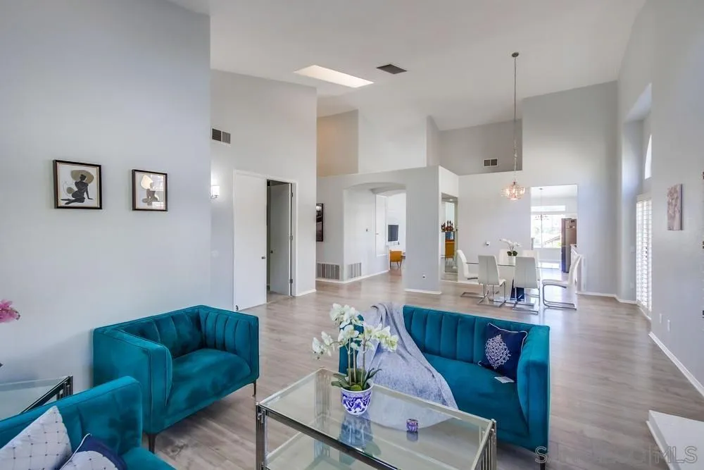 https://cdn.realtyfeed.com/cdn/127/250042053/349212d46ab70f5a4cb3c4d7b91a6179.webp