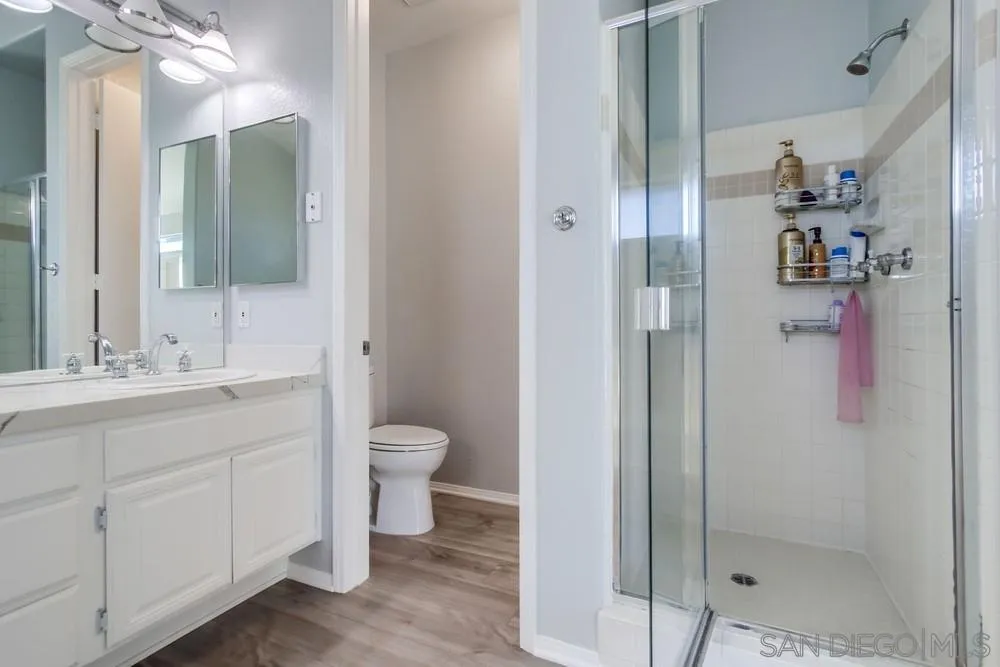 https://cdn.realtyfeed.com/cdn/127/250042053/ee6114d6710656c01a3790b4ee3ec3ad.webp