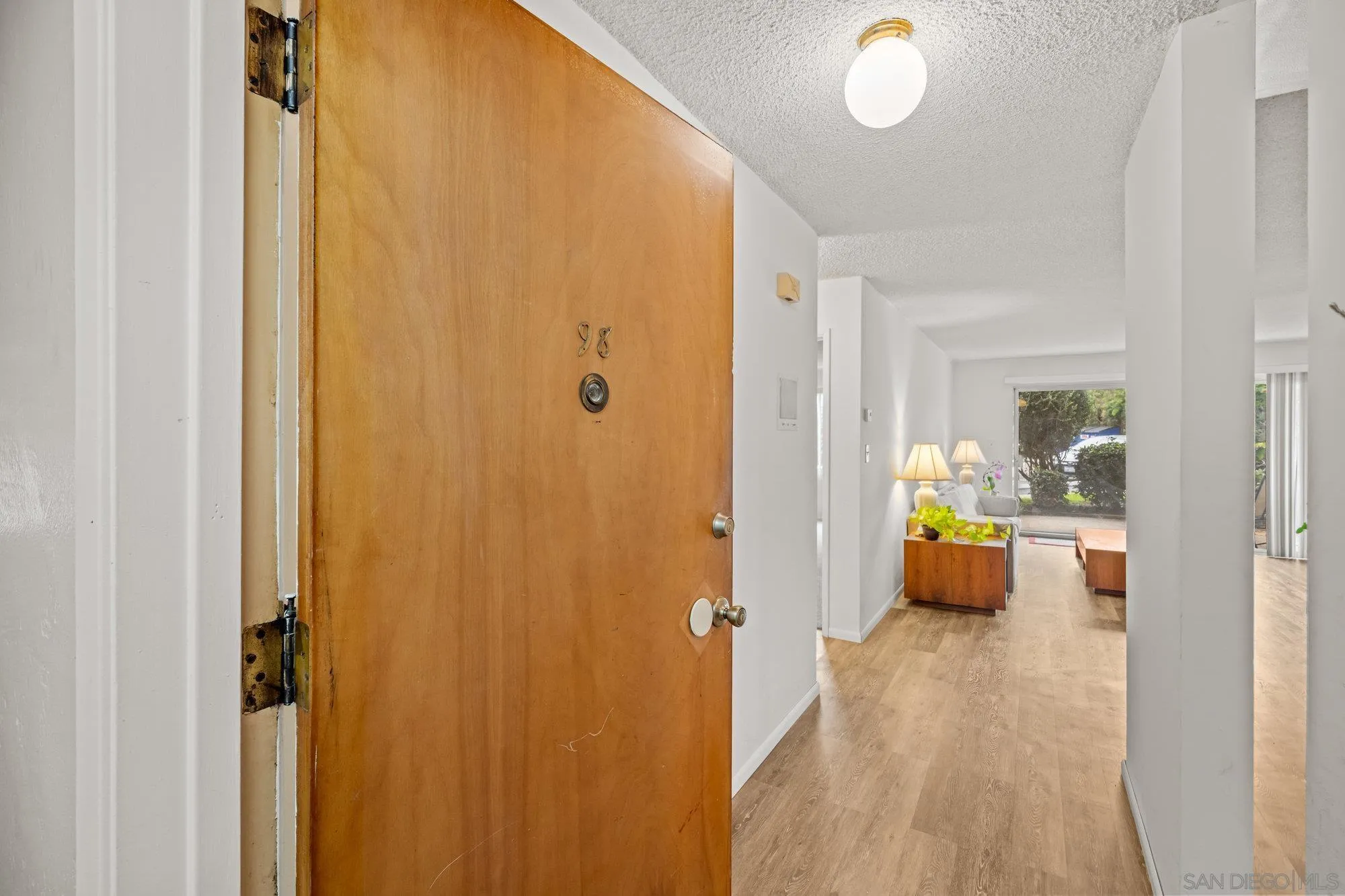 https://cdn.realtyfeed.com/cdn/127/250042055/a2b10ae45924ad16dc94c436ce7f72f9.webp