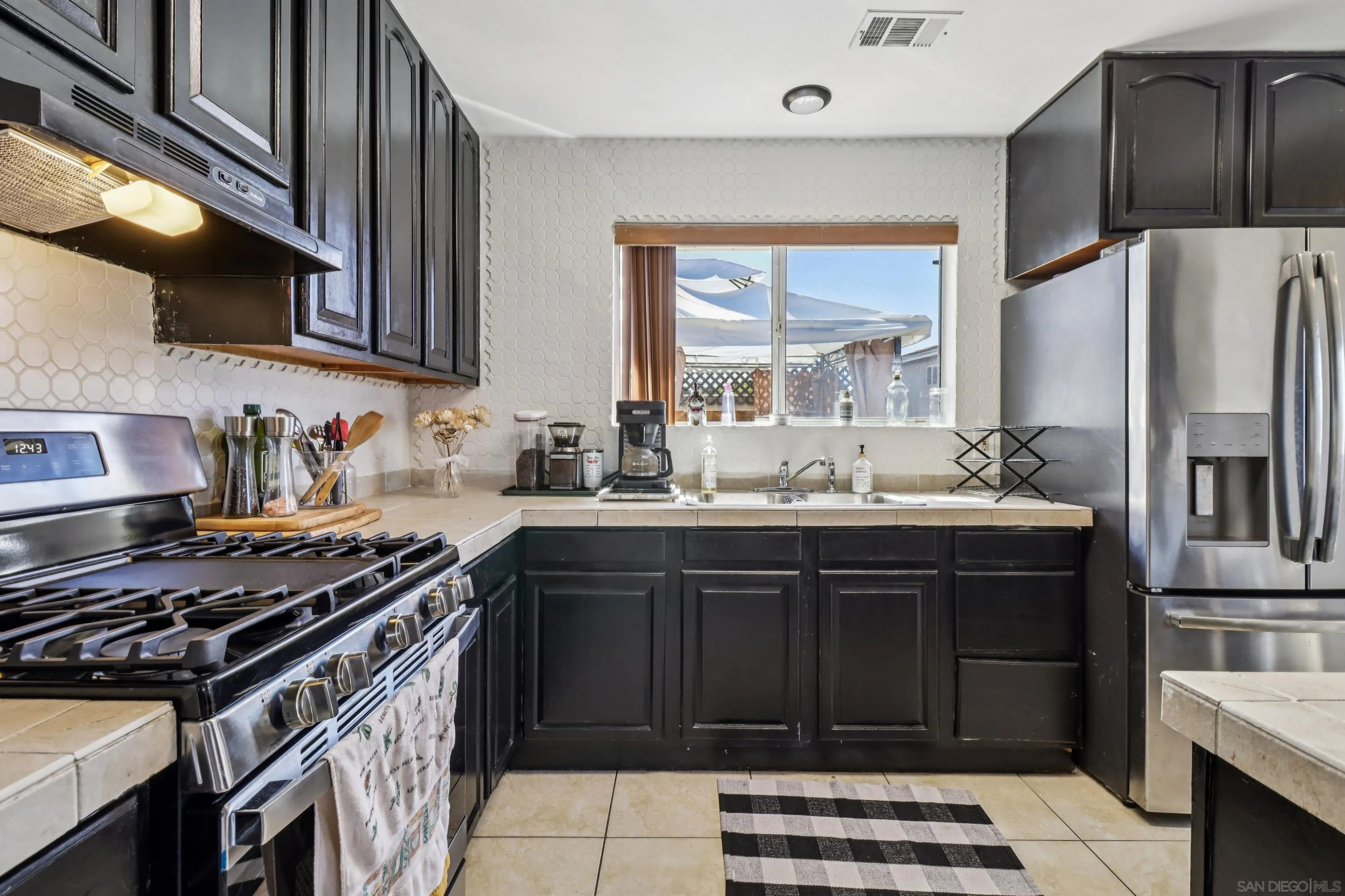 https://cdn.realtyfeed.com/cdn/127/250042059/0652d873b7fe82bddad4ee30502c67bb.webp