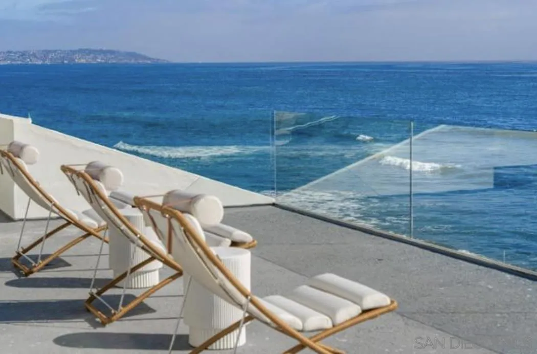 https://cdn.realtyfeed.com/cdn/127/250042060/2efd85cb0c5235c5ee13bd3143382853.webp