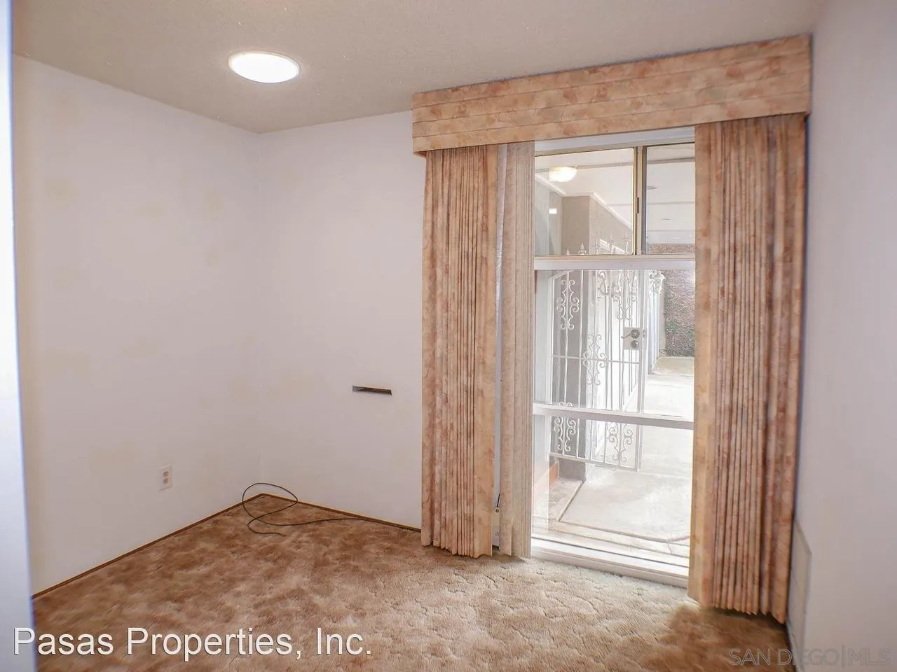 https://cdn.realtyfeed.com/cdn/127/250042061/3b1a621be5a7d2b3e31fd3c4bd14c346.webp