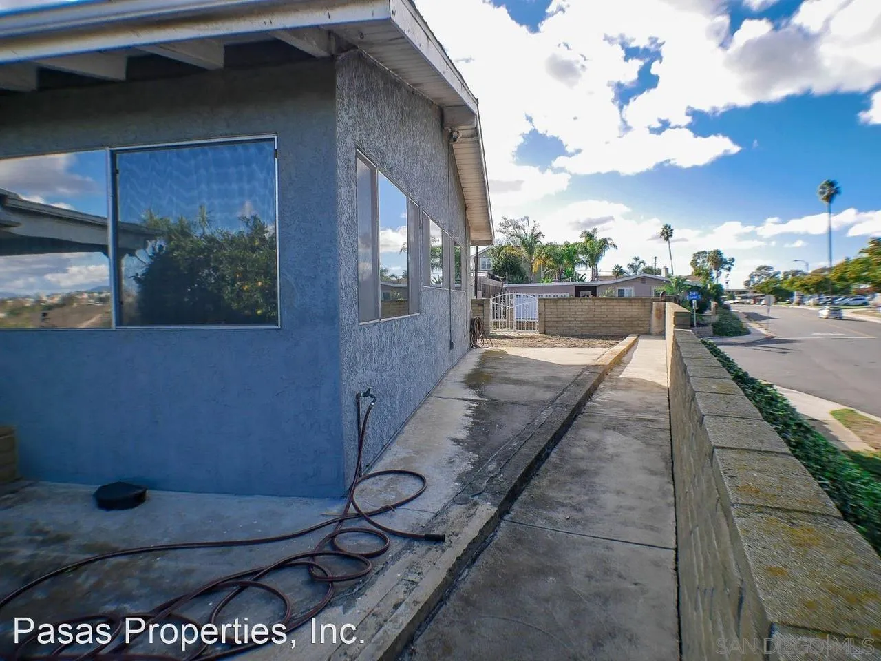 https://cdn.realtyfeed.com/cdn/127/250042061/786064f0ecb4501dde7ea3ff44950c5c.webp