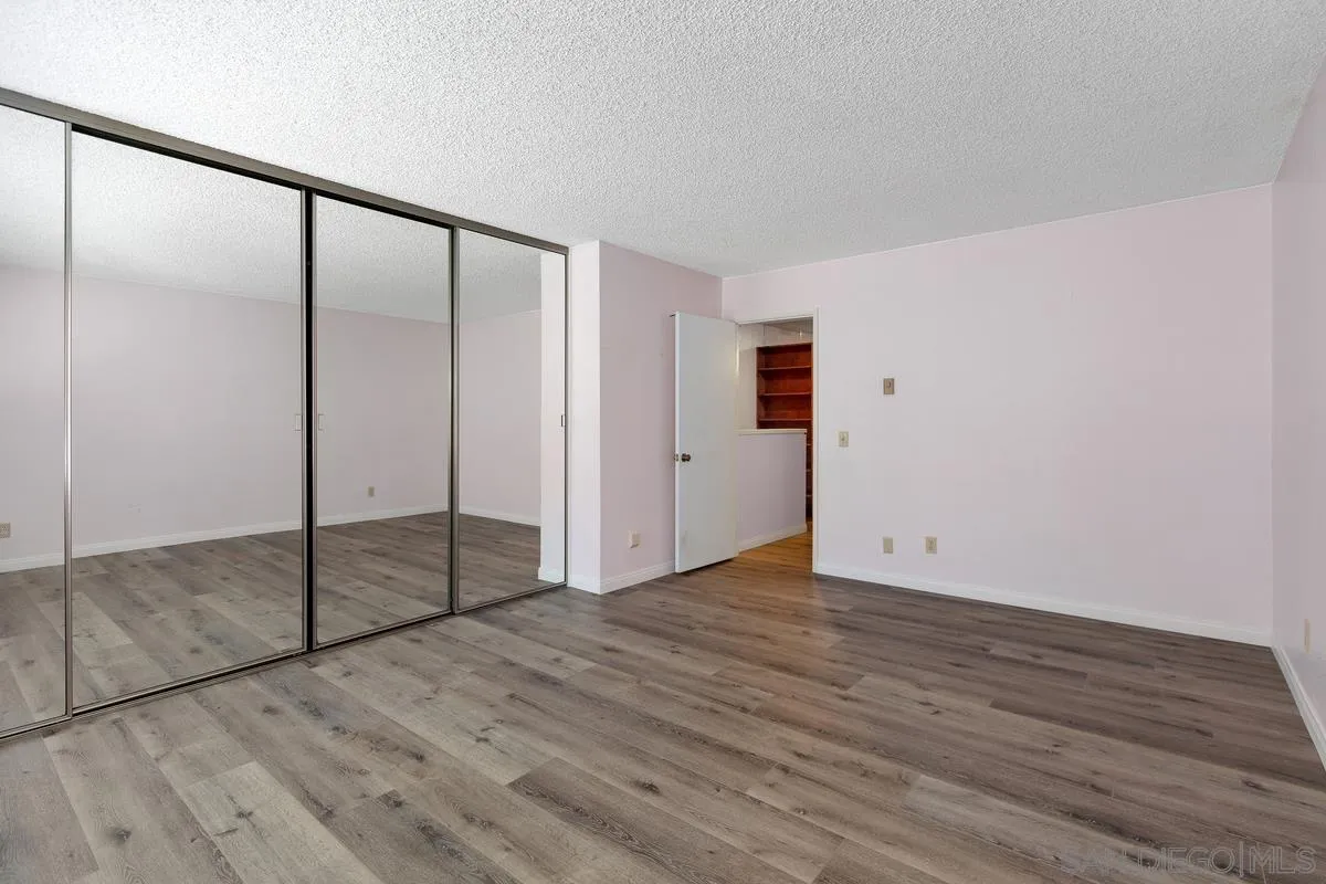 https://cdn.realtyfeed.com/cdn/127/250042065/3fa85d6d053b17f49d35aadd584becd3.webp