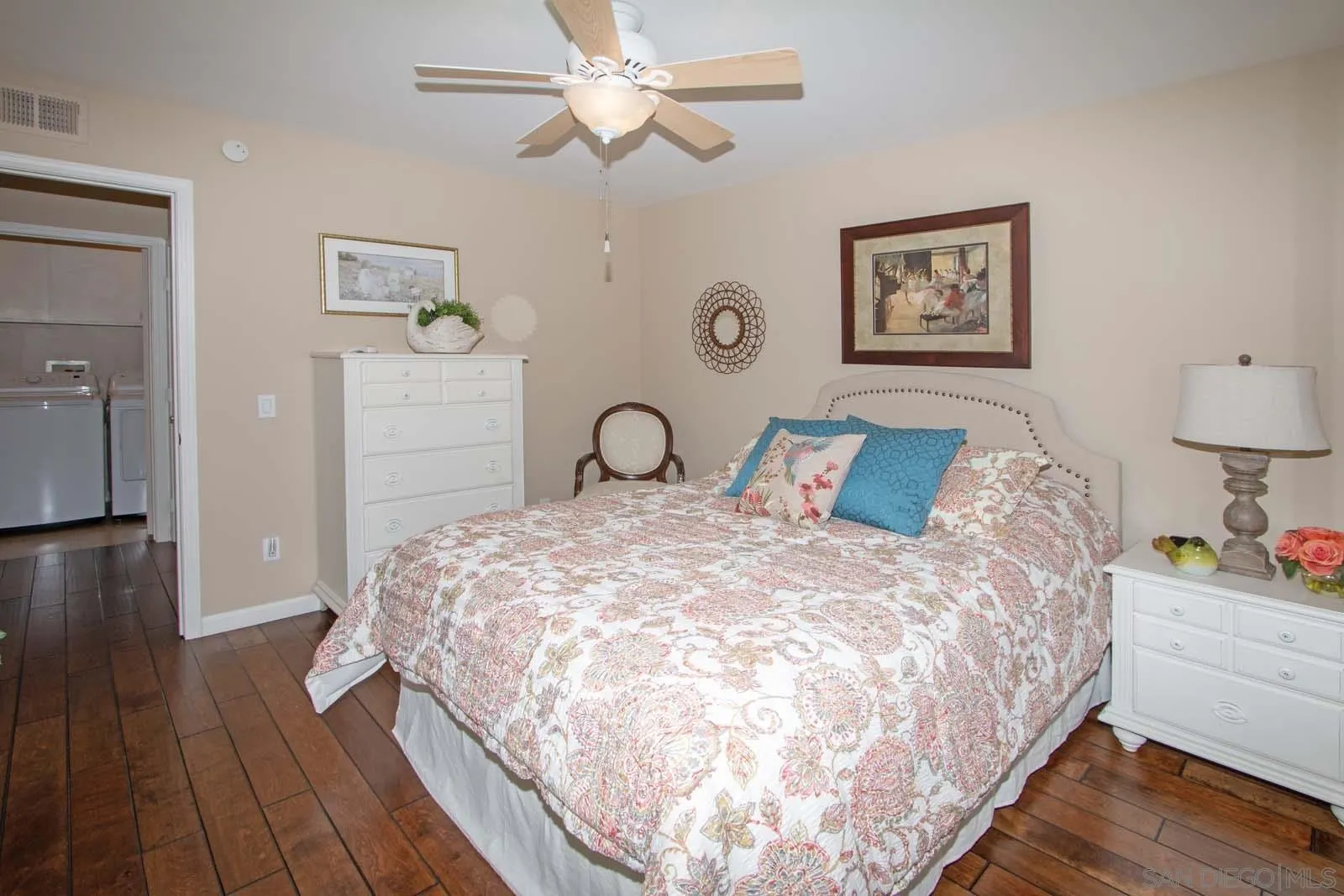 https://cdn.realtyfeed.com/cdn/127/250042072/bd6f0c7f21d374b26b5cc1877d8243ed.webp