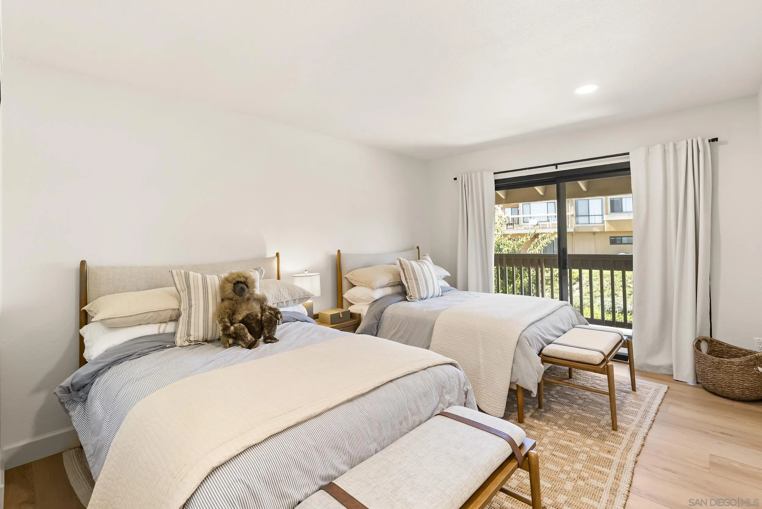 https://cdn.realtyfeed.com/cdn/127/250042073/66e44d41e09092ecbef2777cc4e2d0f2.webp