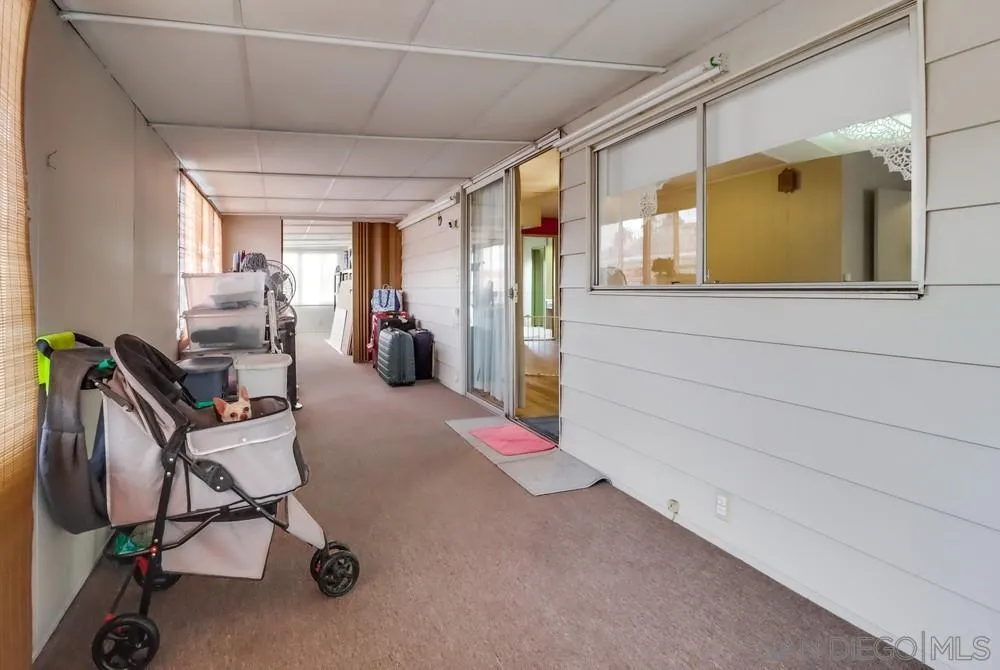 https://cdn.realtyfeed.com/cdn/127/250042076/43dbed828368841a3407bf3fb9dd2e5f.webp