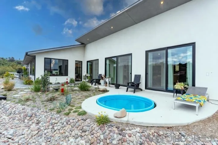 https://cdn.realtyfeed.com/cdn/127/250042087/ab13ae66b201c5f1fda2852eb9ed0e8c.webp