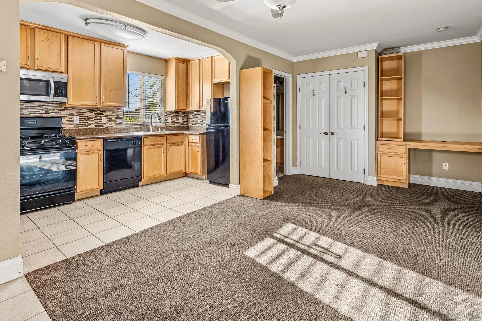 https://cdn.realtyfeed.com/cdn/127/250042093/3d839ebe966708425bcbcdacaa8d43cb.webp