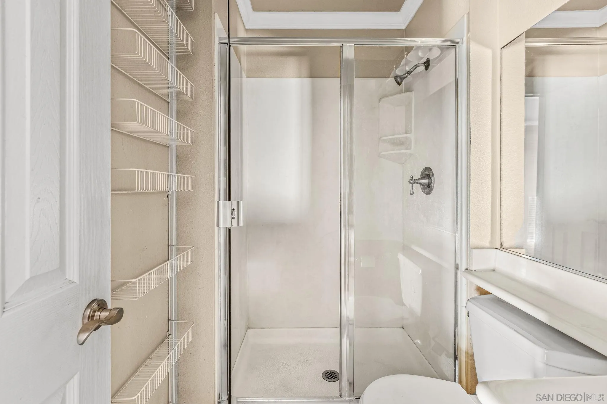 https://cdn.realtyfeed.com/cdn/127/250042093/a99bdc8b0990b0cbc7b3fca0fa905d4f.webp