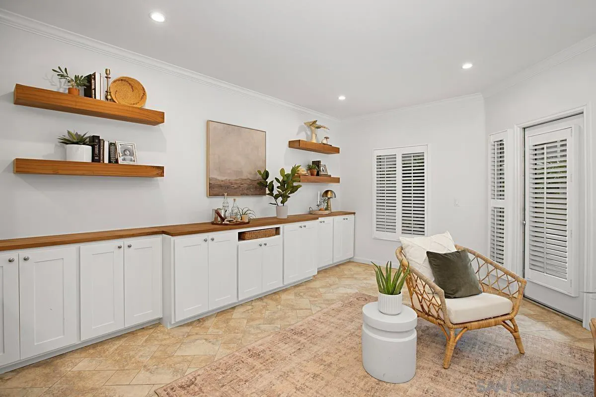 https://cdn.realtyfeed.com/cdn/127/250042094/4d1bdbd58c513828e8dc006435dc2ec0.webp