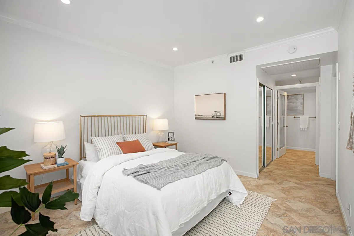 https://cdn.realtyfeed.com/cdn/127/250042094/69bbd382b2cc8a9de87c3f7f0784a5a4.webp