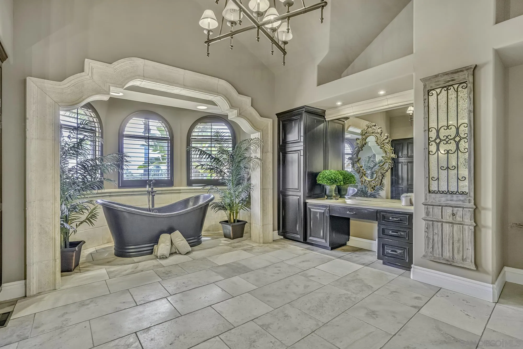https://cdn.realtyfeed.com/cdn/127/250042105/ae96e719d18074f9067d912bbf4ccdca.webp