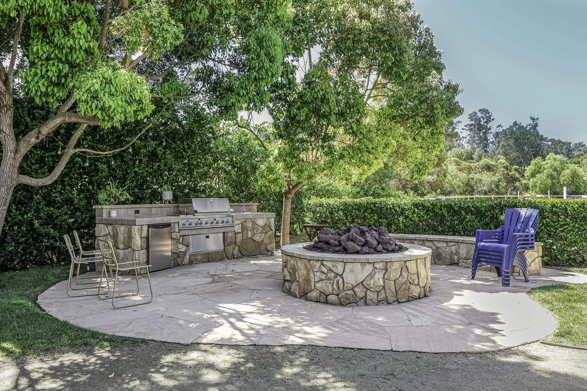 https://cdn.realtyfeed.com/cdn/127/250042105/e0830b442030e68737fd684d9805d55b.webp