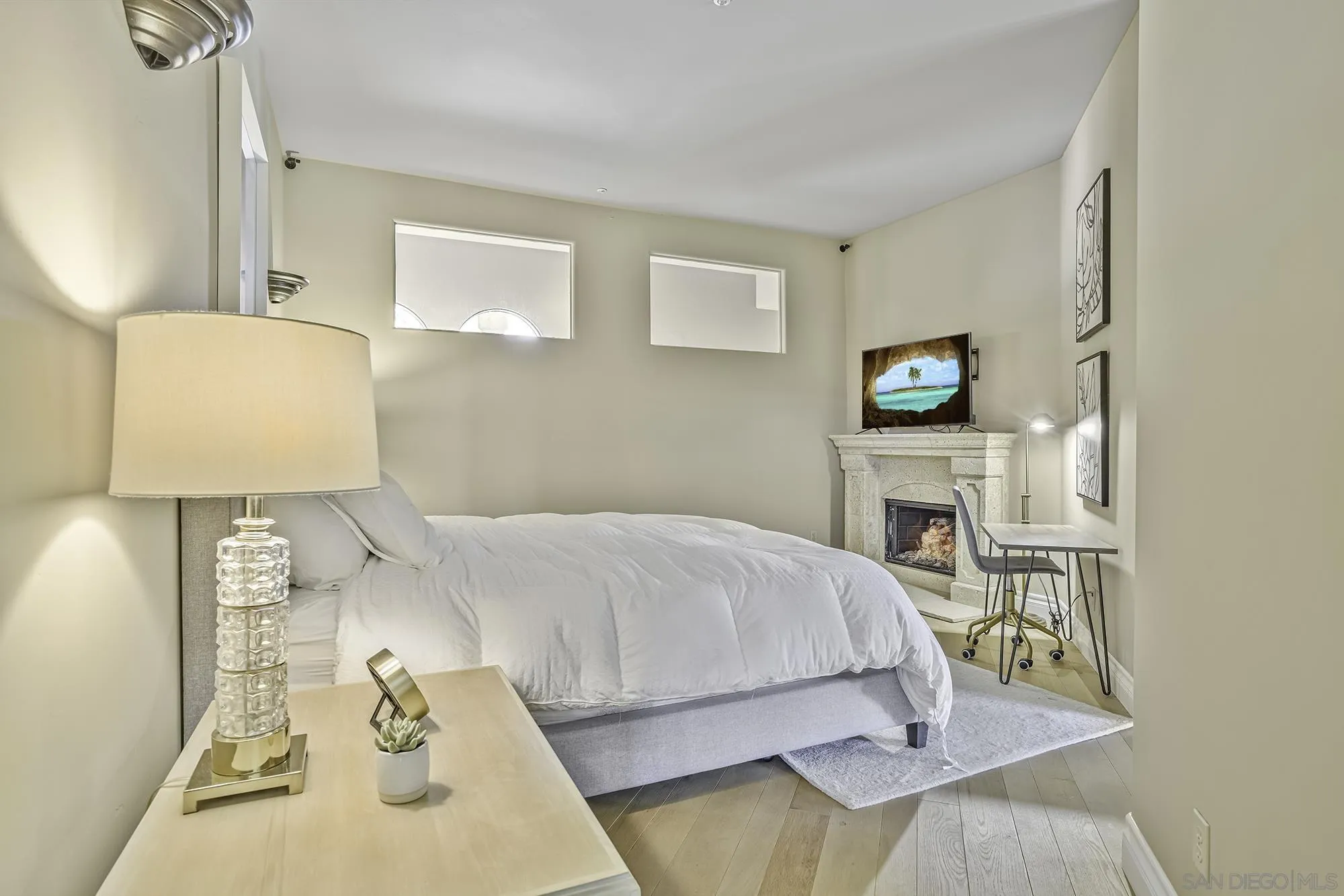 https://cdn.realtyfeed.com/cdn/127/250042105/e2b7b3aa9881f2e068ffefcec0a153ed.webp