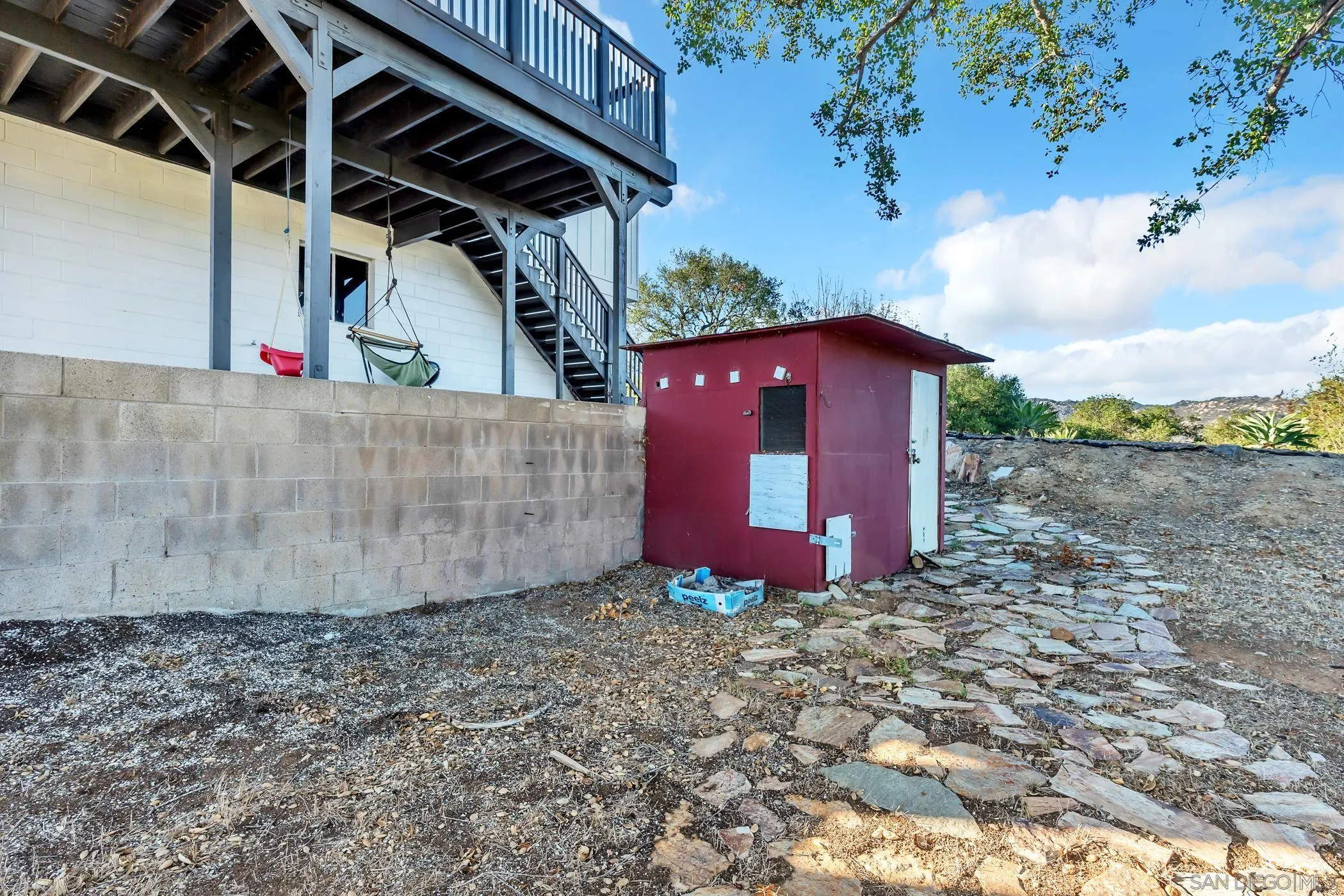 https://cdn.realtyfeed.com/cdn/127/250042107/021a0e81b9fd5ea79652751a57aabe9e.webp