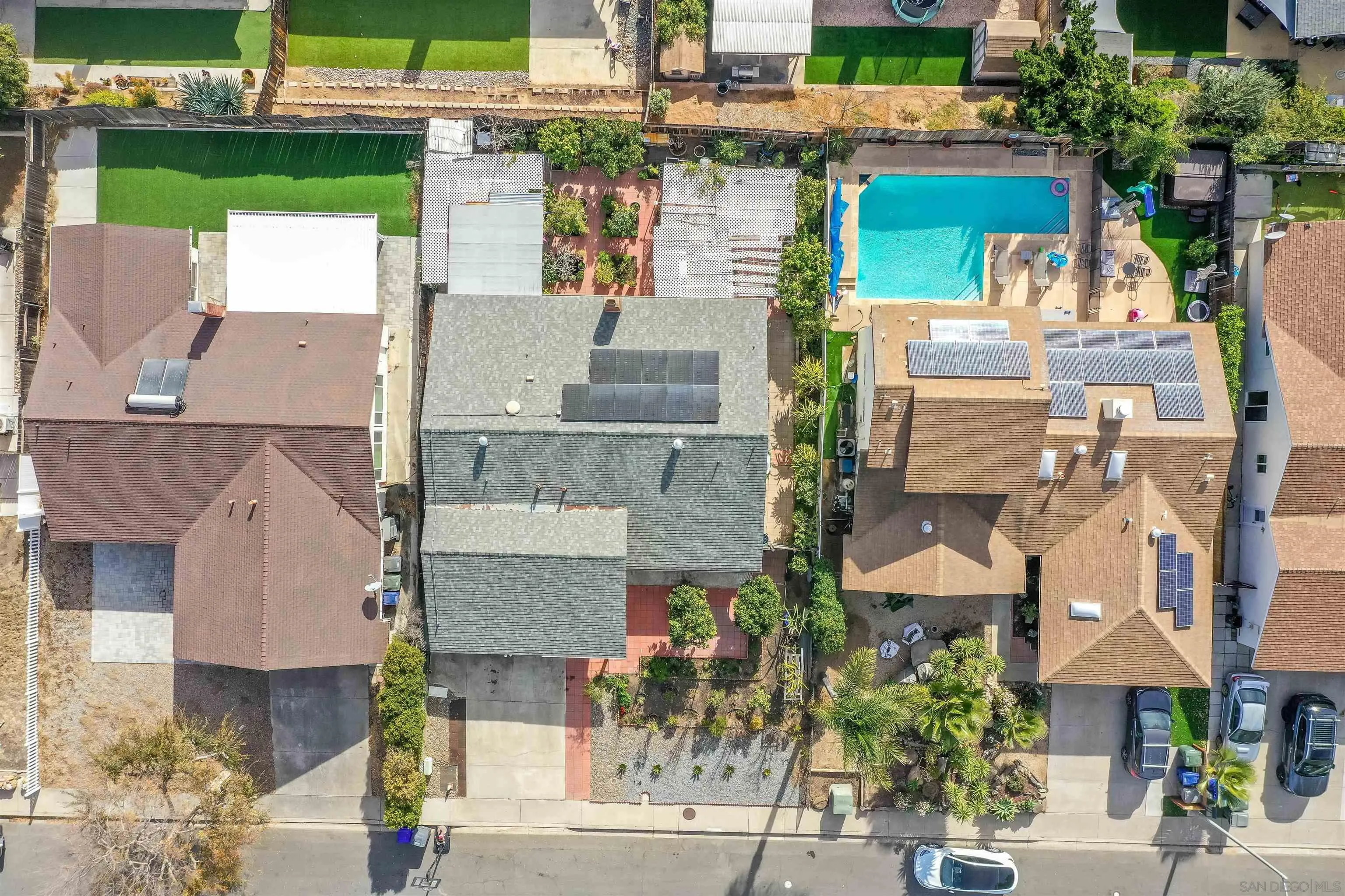 https://cdn.realtyfeed.com/cdn/127/250042109/36f6777440ea0fac9a47cee5cf3d3b17.webp