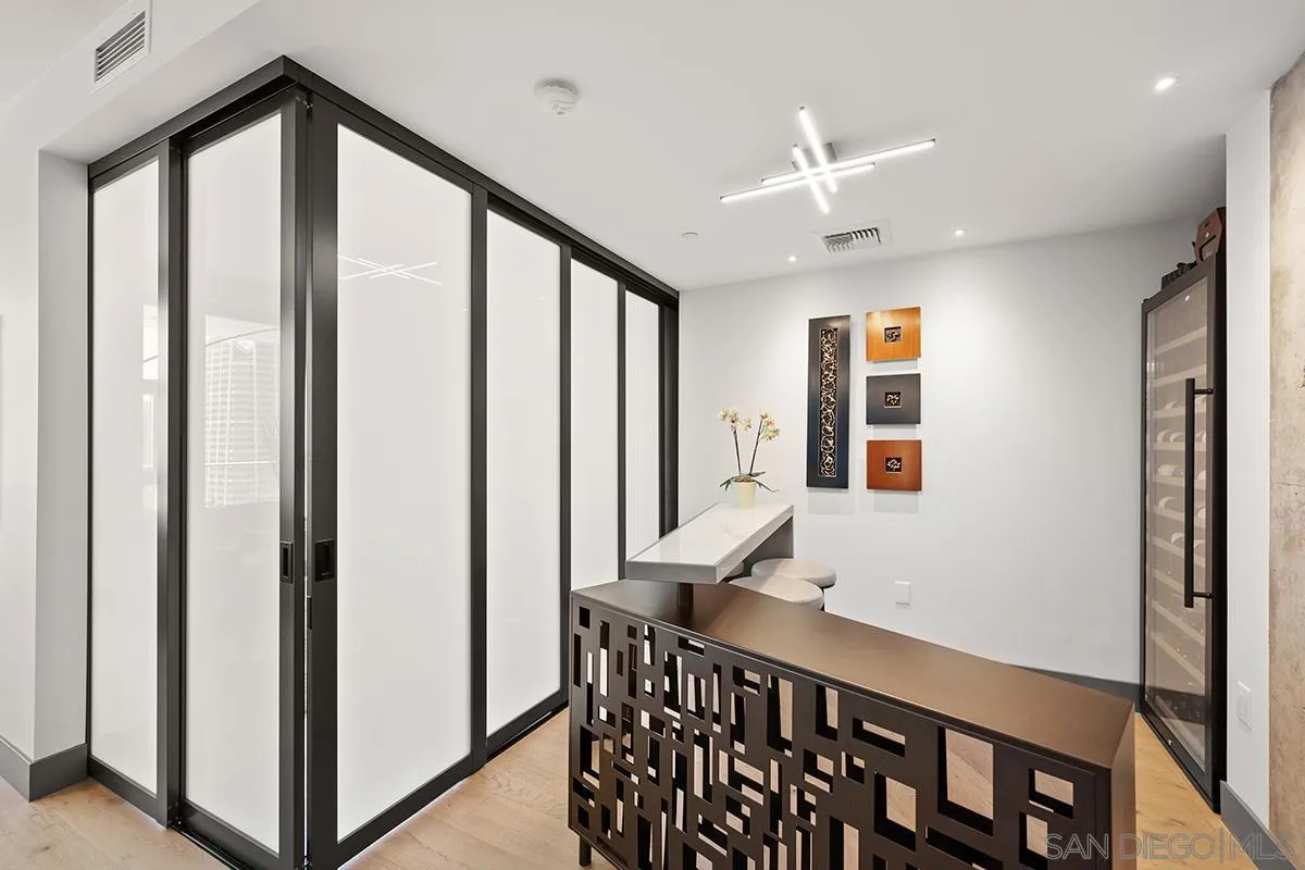 https://cdn.realtyfeed.com/cdn/127/250042111/a080f3a19e229d943e1afbdc1de1f29b.webp