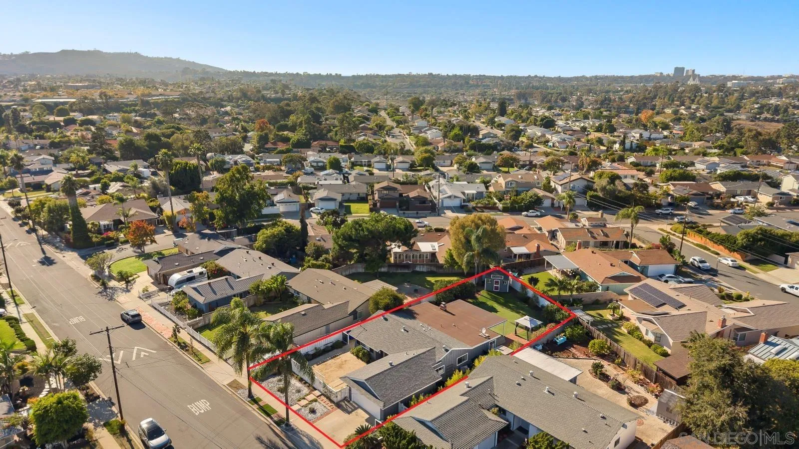 https://cdn.realtyfeed.com/cdn/127/250042130/86356f6f40c4850d2e7c81bb0009cd3d.webp
