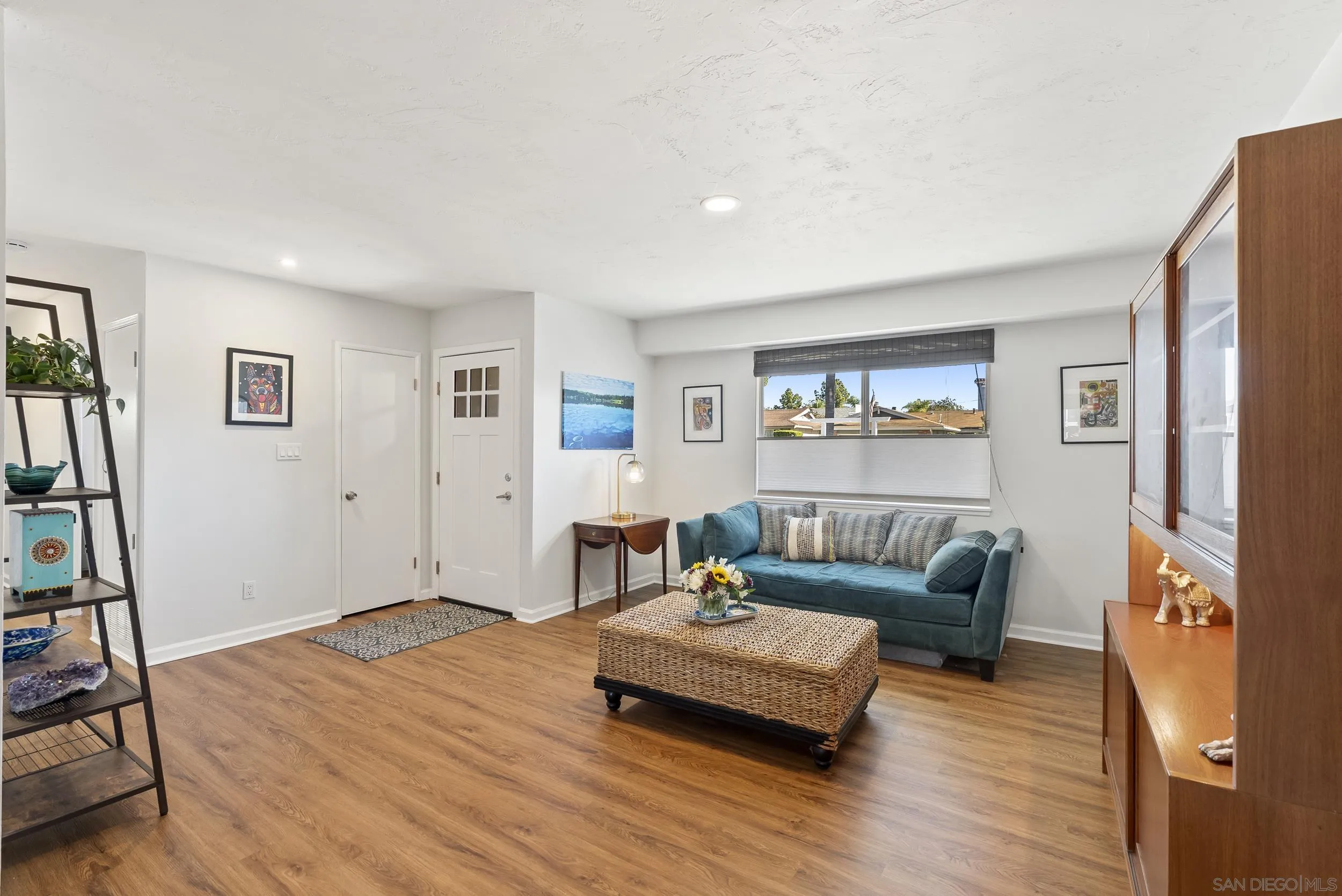 https://cdn.realtyfeed.com/cdn/127/250042130/9d7590283e59e3fdac537d5f12ca7b51.webp