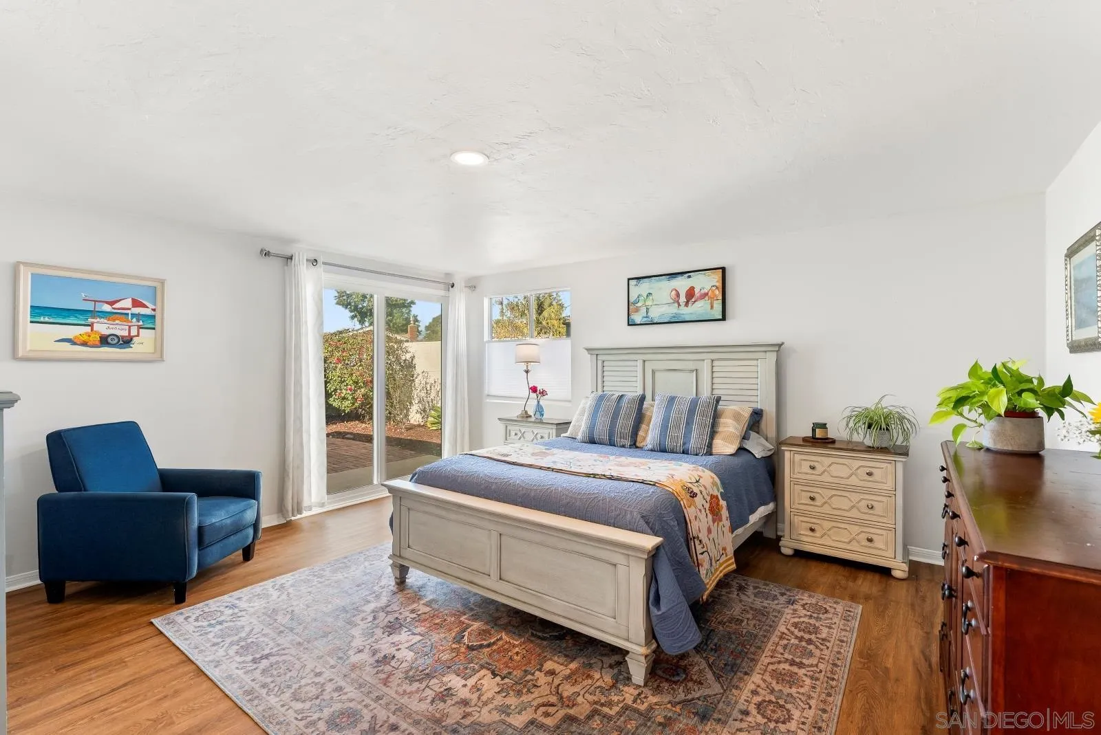 https://cdn.realtyfeed.com/cdn/127/250042130/fc1ddc7d6f26ecf07b830c180134417a.webp