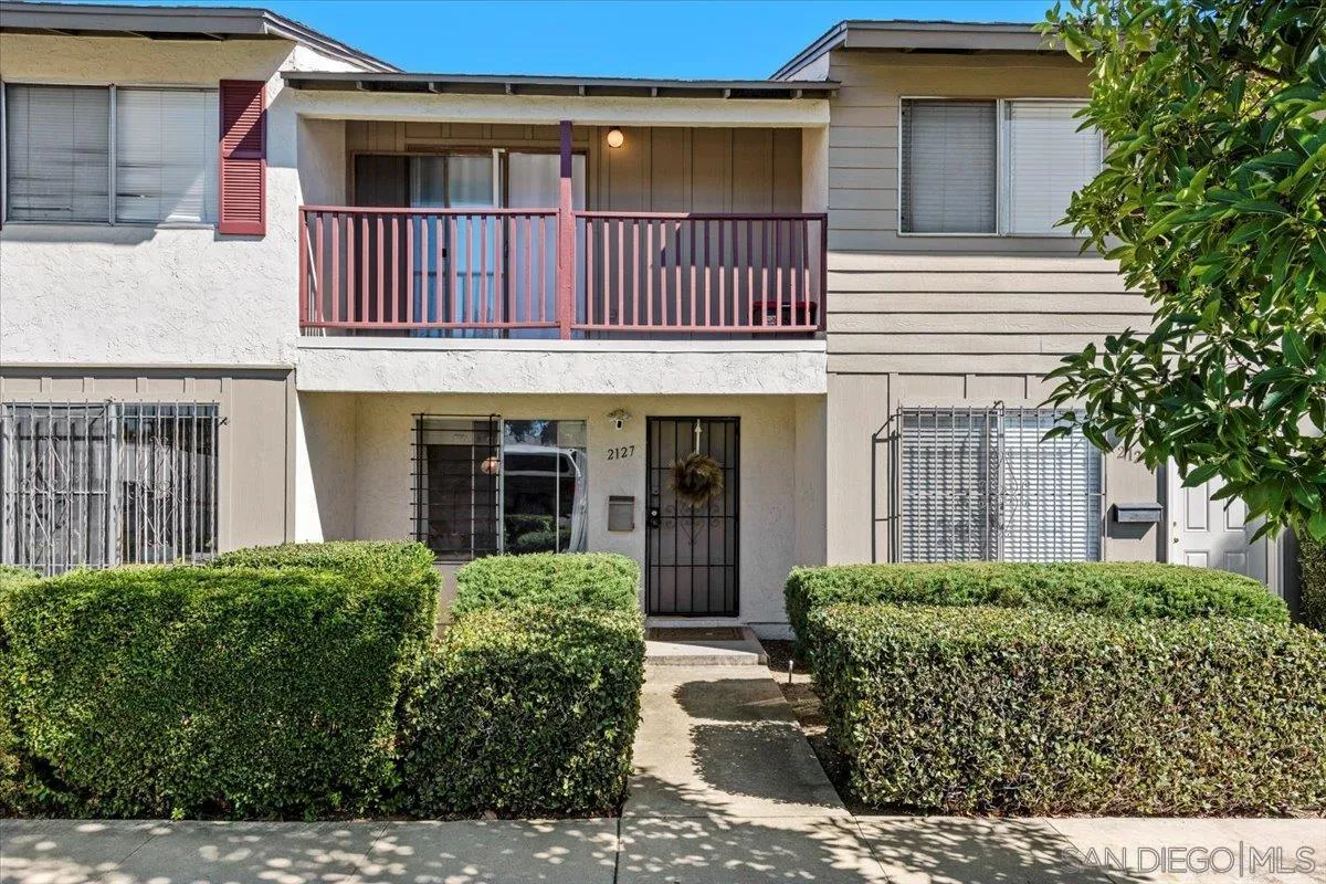 https://cdn.realtyfeed.com/cdn/127/250042131/779bb7a0b94eca9ecc9c3df34f688b3d.webp