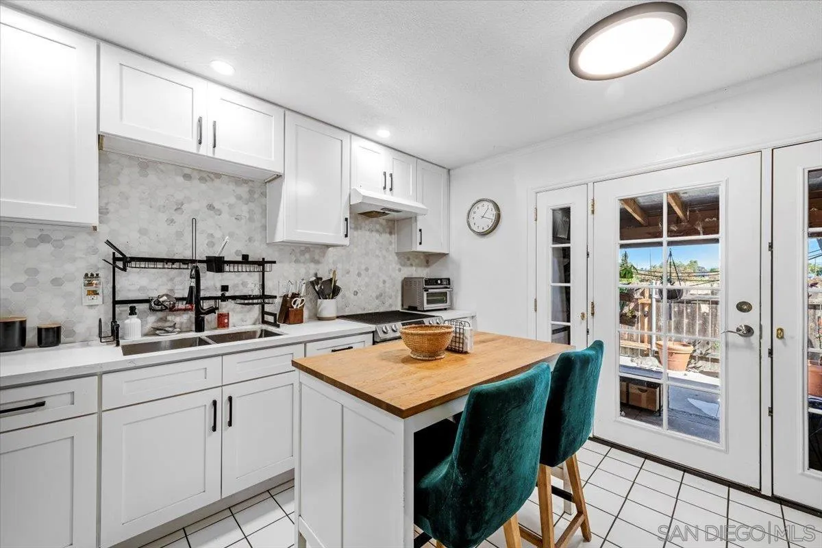 https://cdn.realtyfeed.com/cdn/127/250042131/ae7073cb3aa3bb4e7e173c683c7c76e0.webp