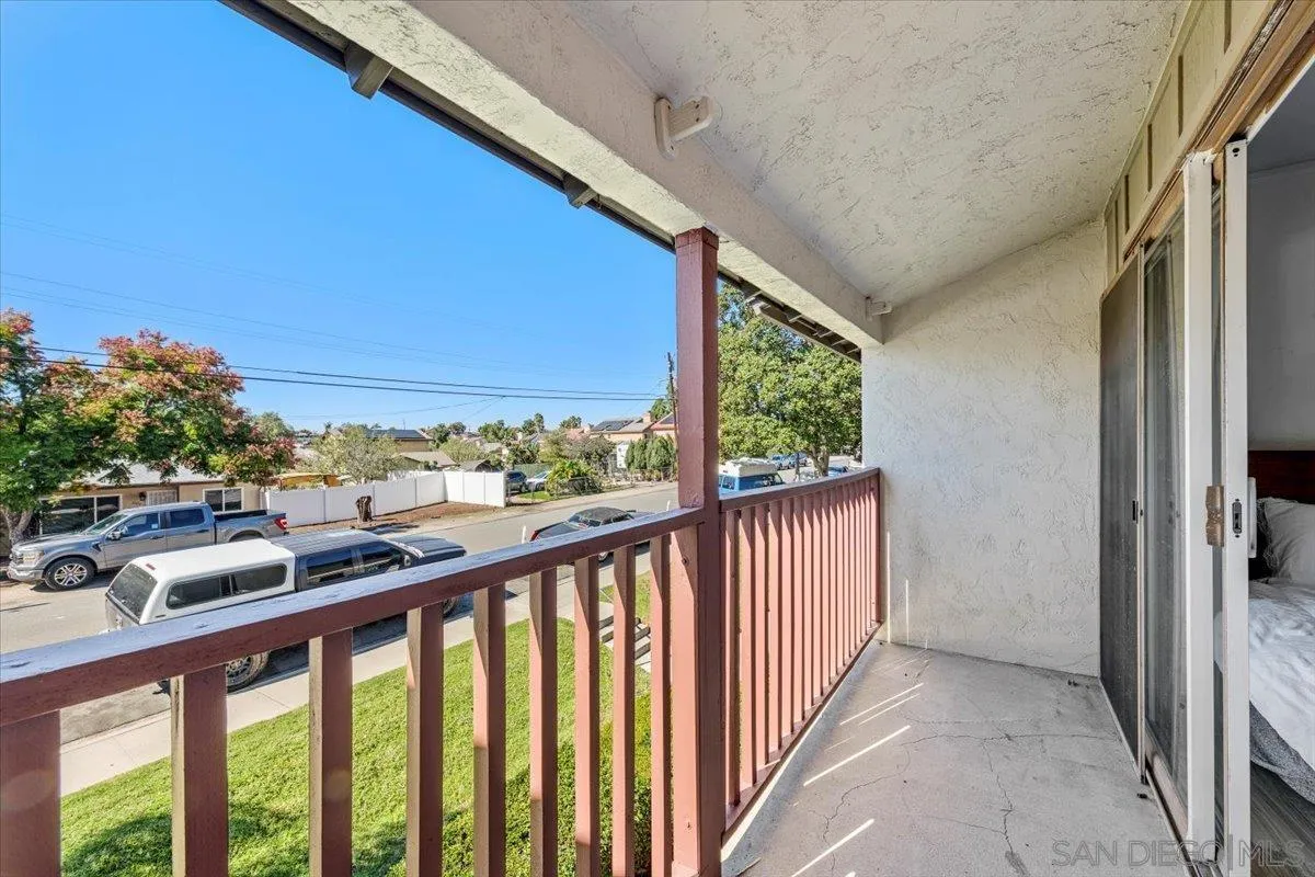 https://cdn.realtyfeed.com/cdn/127/250042131/fa90430769d96ad0eddeb75d6f59051b.webp