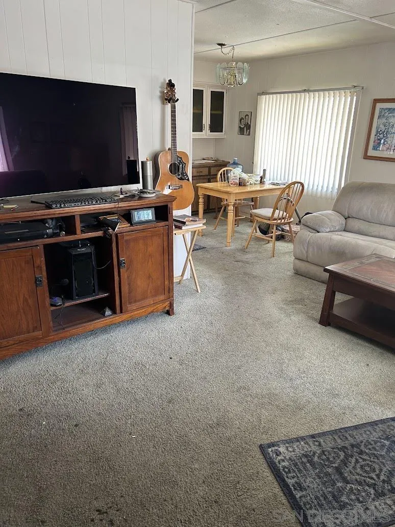 https://cdn.realtyfeed.com/cdn/127/250042137/528158e0b93470b2b03c5871e1ee1839.webp