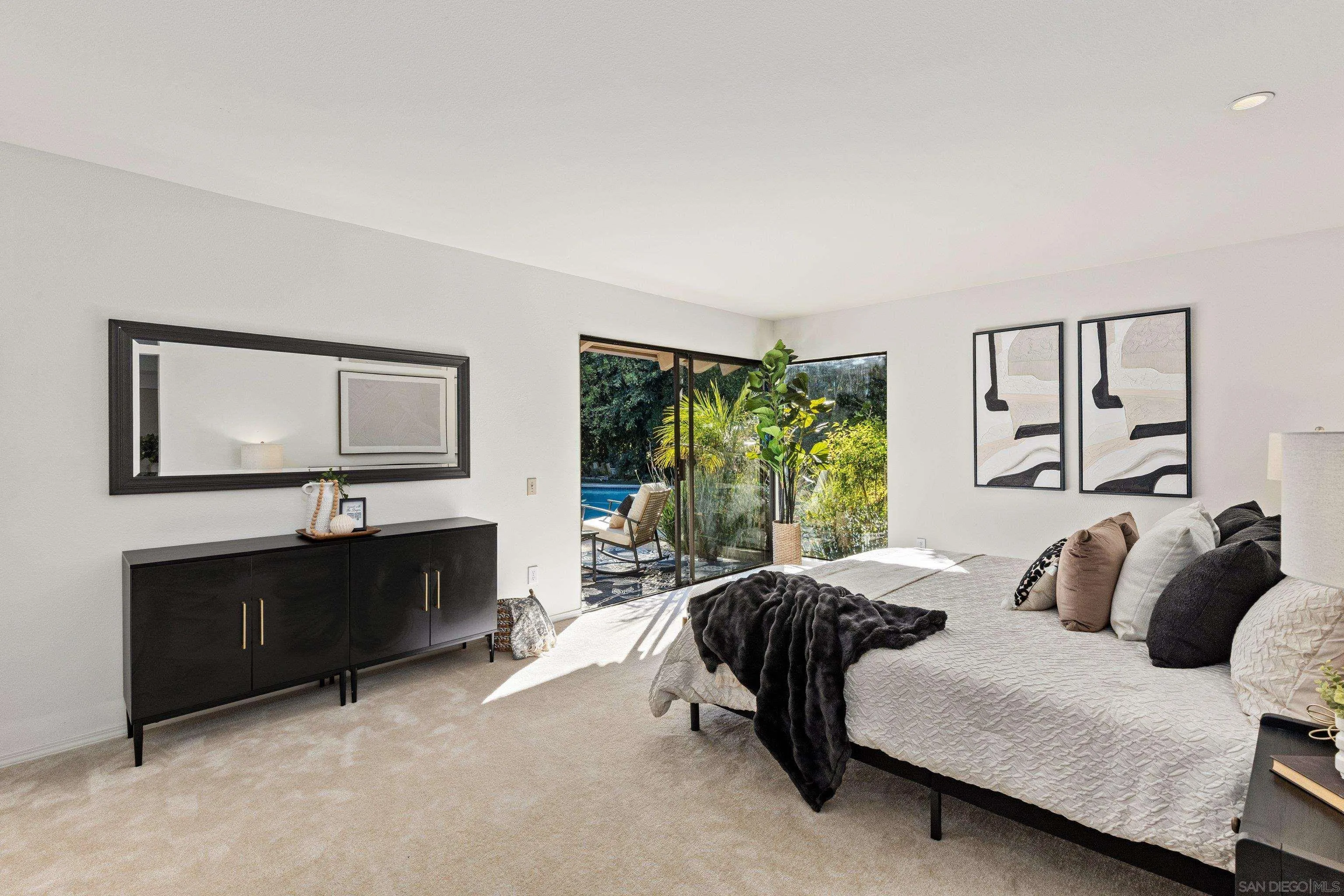 https://cdn.realtyfeed.com/cdn/127/250042163/00e5679b8730e7c033d3b0e8004865b5.webp