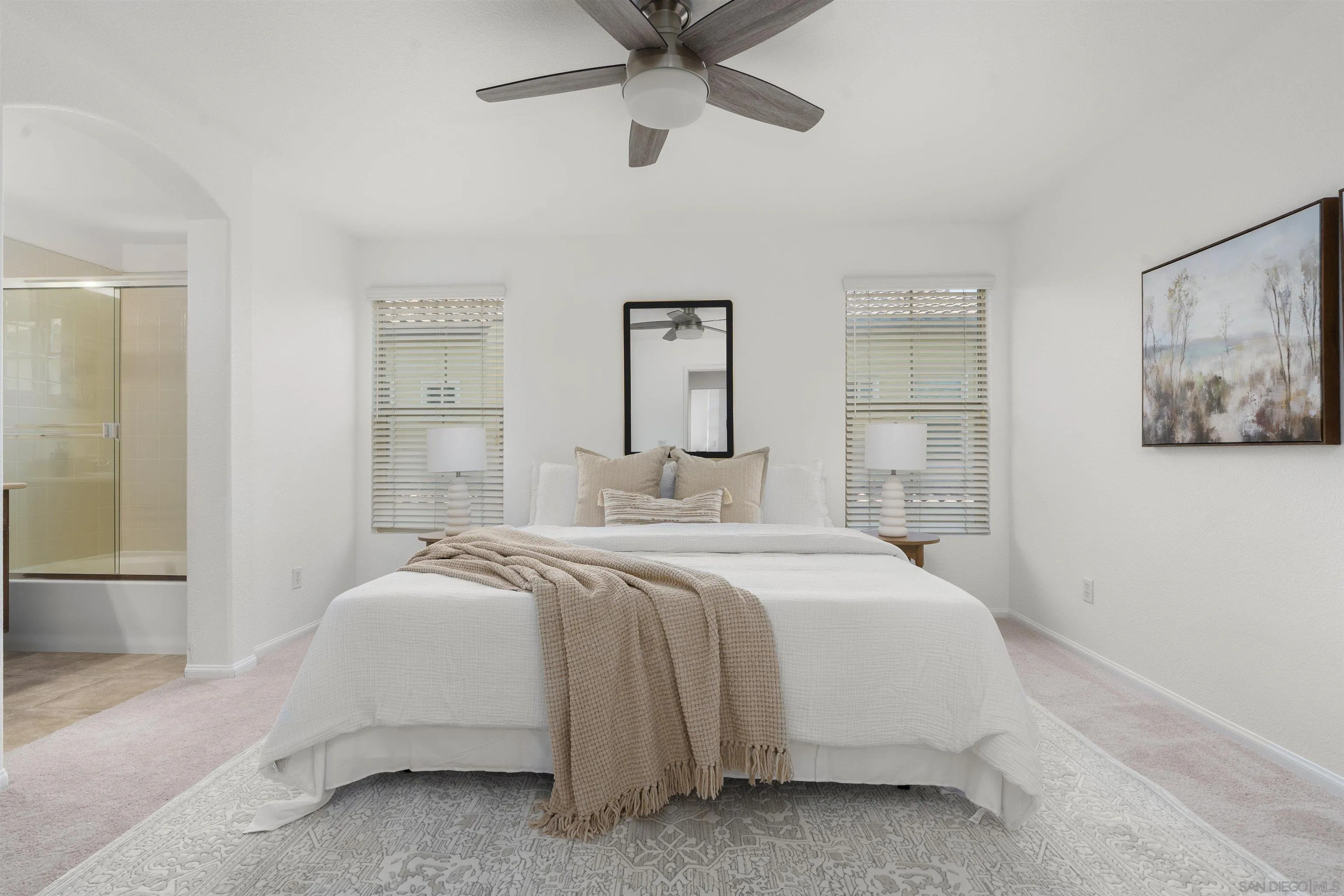 https://cdn.realtyfeed.com/cdn/127/250042165/656b358b57c52d9f3374c73505469fdf.webp