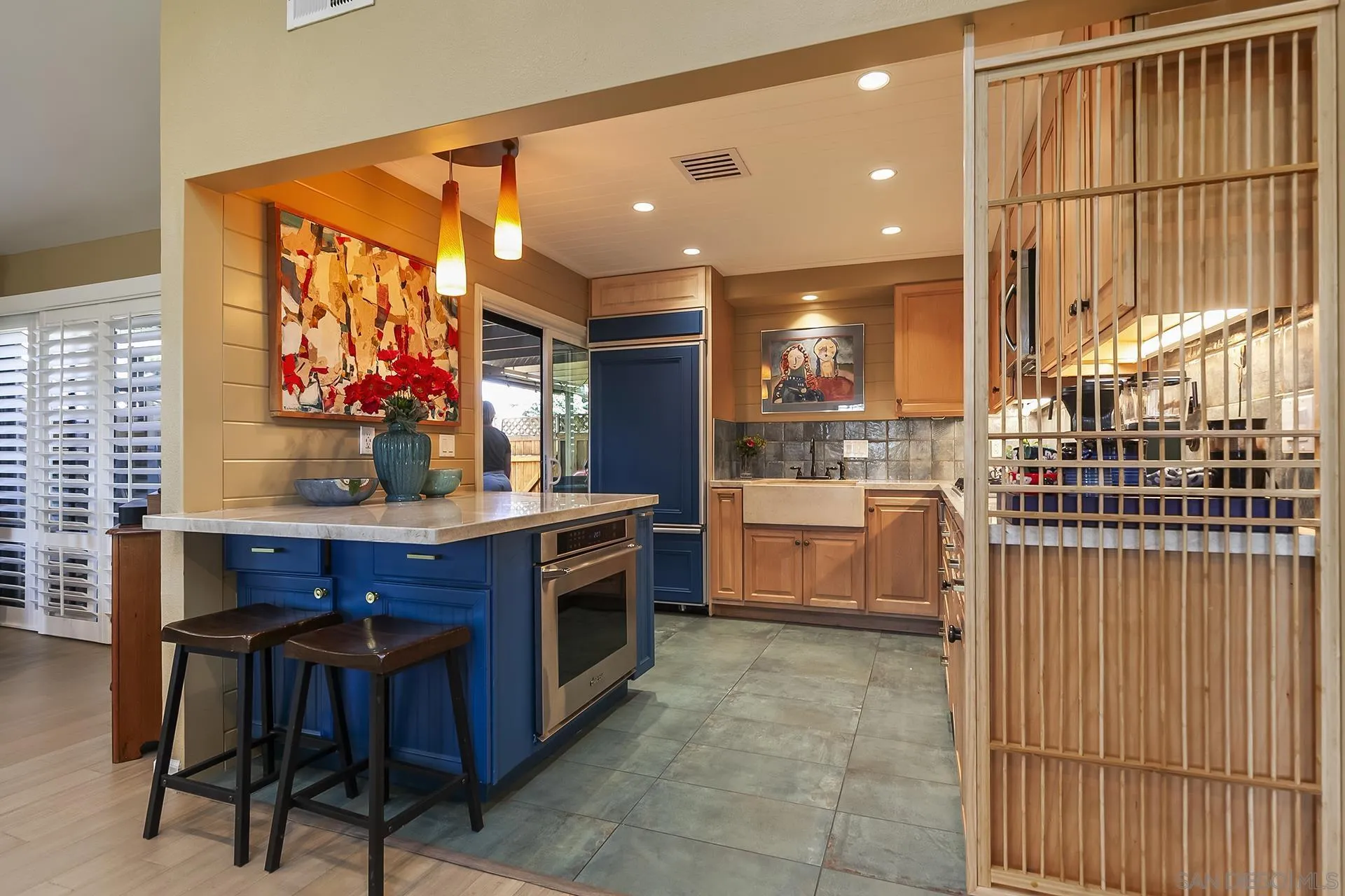 https://cdn.realtyfeed.com/cdn/127/250042166/397cb53494cae8ed9b2dbc25c740a7f2.webp