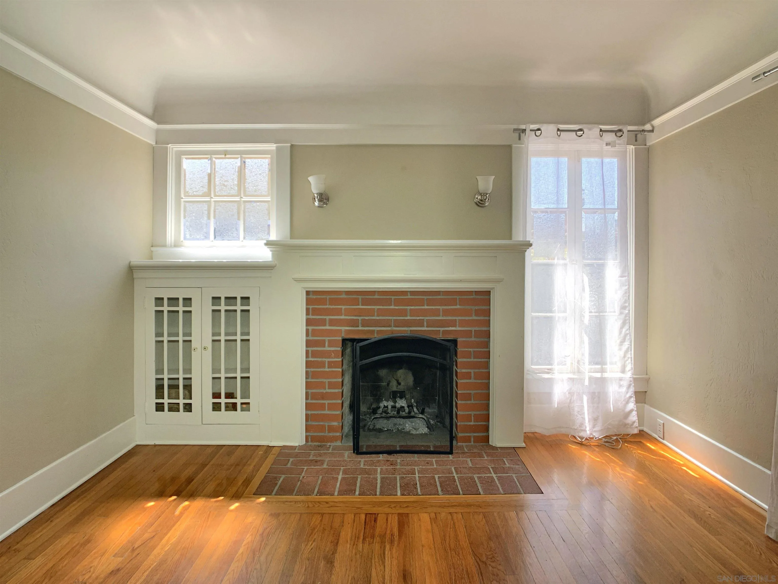 https://cdn.realtyfeed.com/cdn/127/250042172/bcb4726a33b80e5f7ce9f2bb109557ec.webp