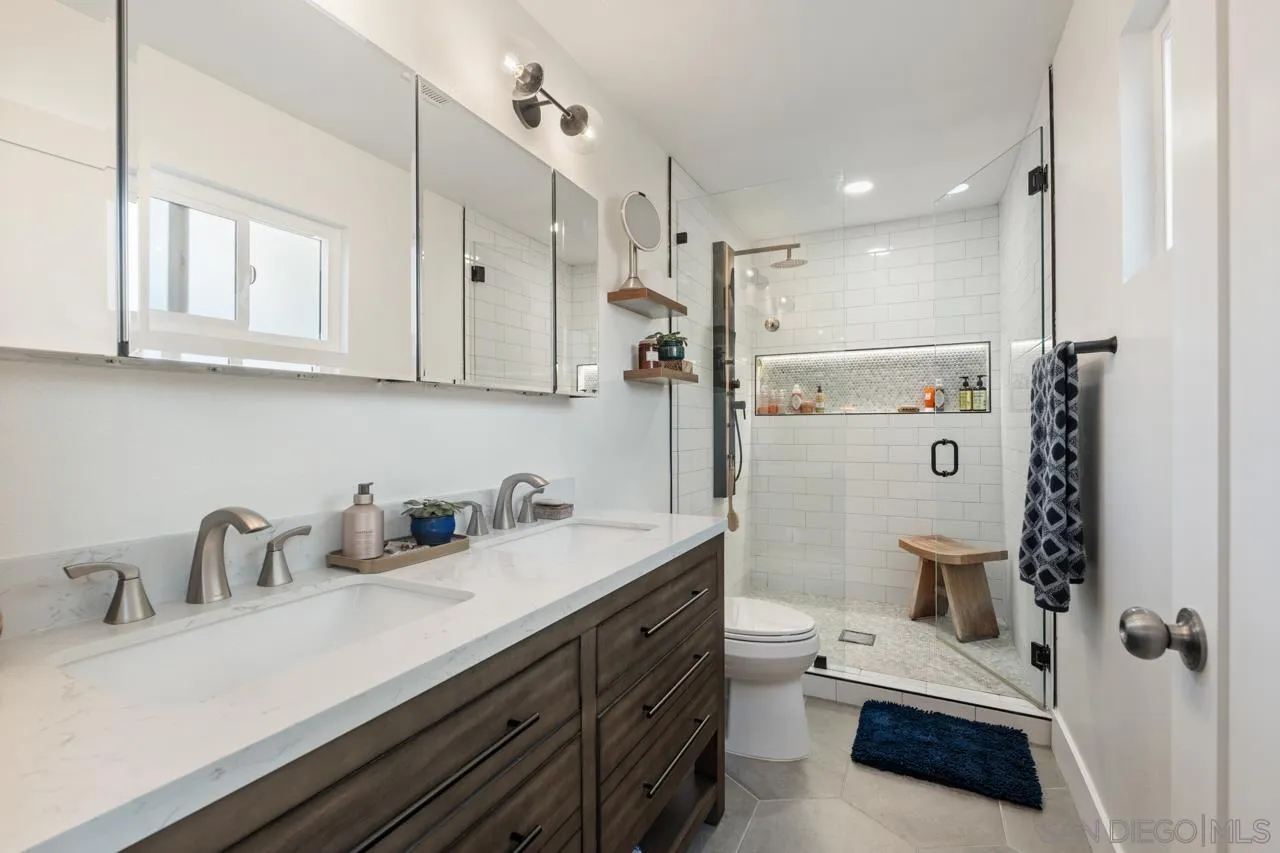 https://cdn.realtyfeed.com/cdn/127/250042183/bc18ecfe60834ede1780805a2efc02cc.webp