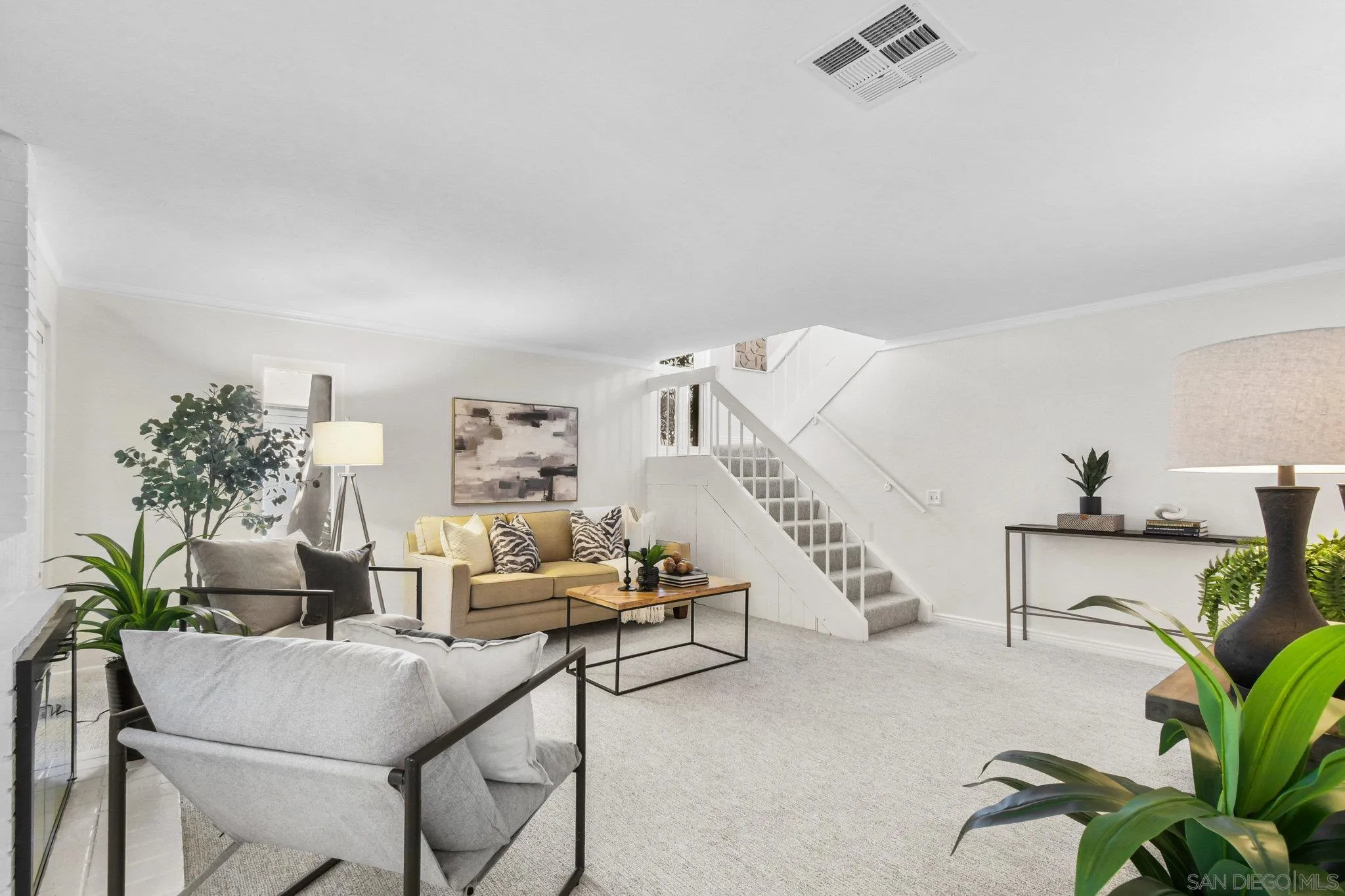 https://cdn.realtyfeed.com/cdn/127/250042188/0aa60cc9a2e307b730152c4b79e5ee37.webp