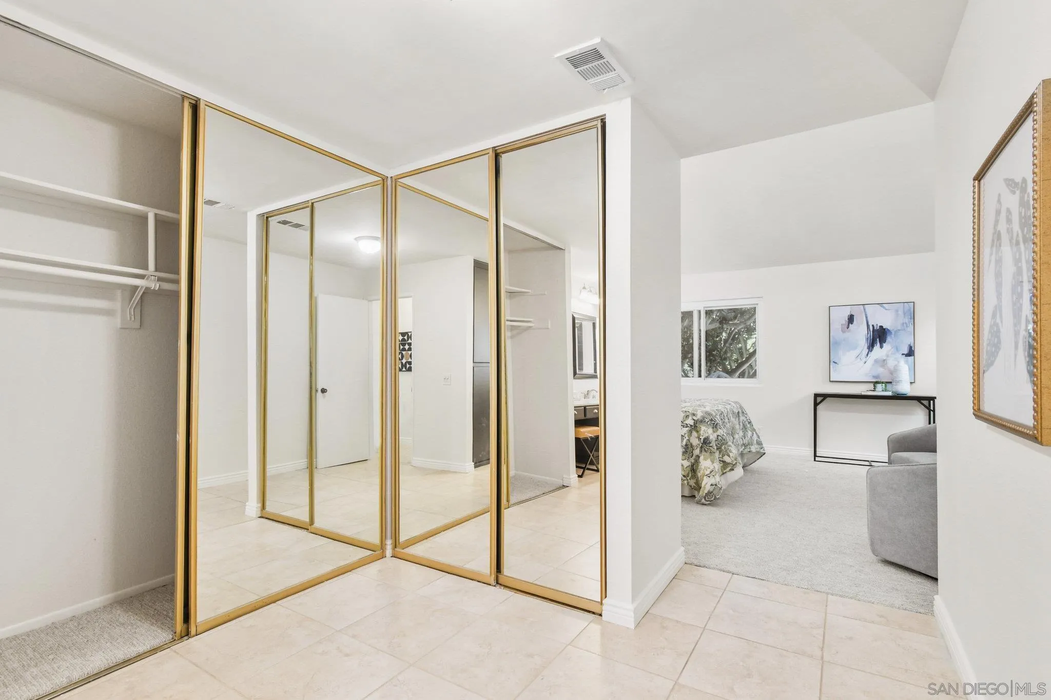 https://cdn.realtyfeed.com/cdn/127/250042188/7e0e0b13abcdda8592d4f94223777396.webp