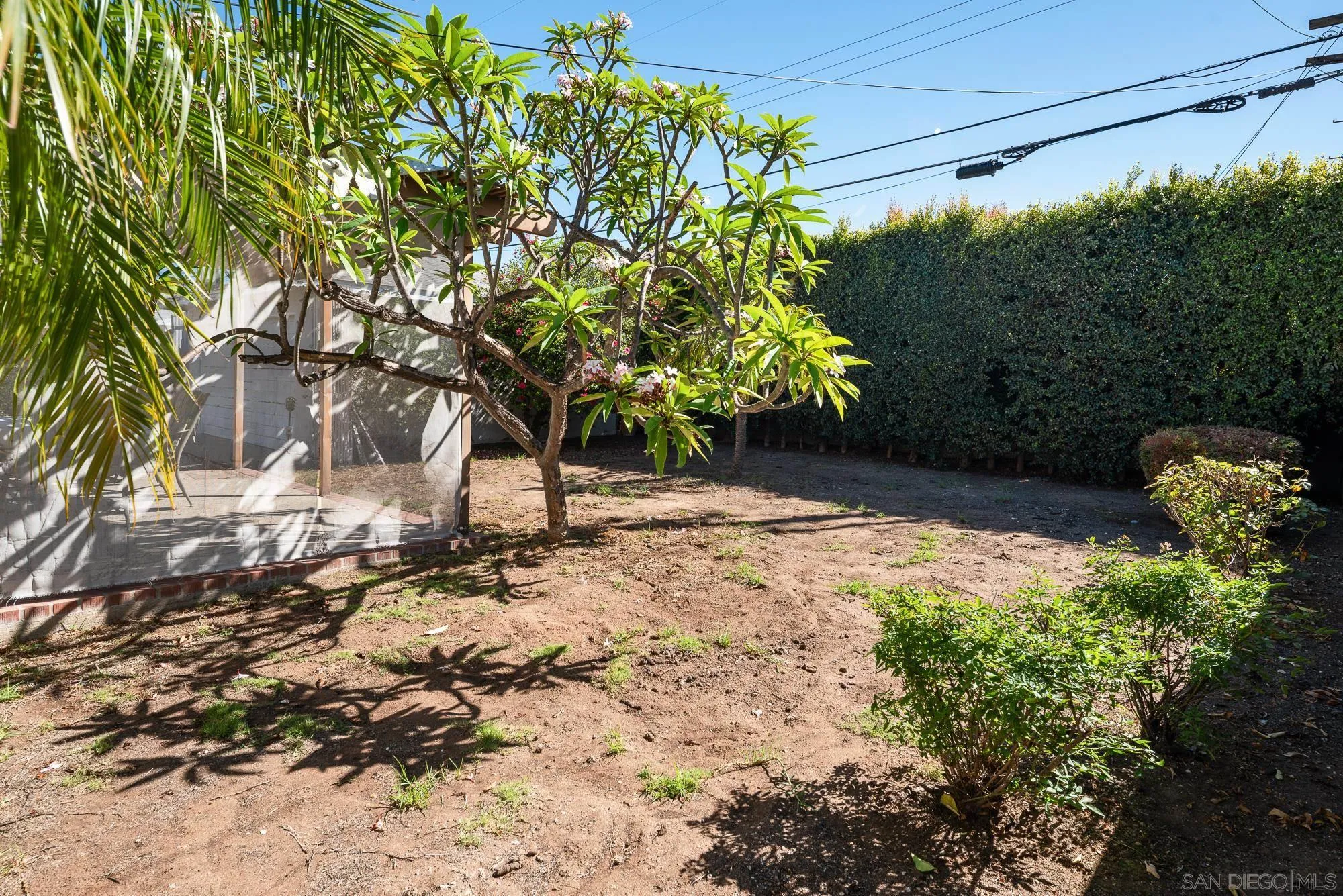 https://cdn.realtyfeed.com/cdn/127/250042191/141727cda41abc9675ba20ae5bc7f32b.webp