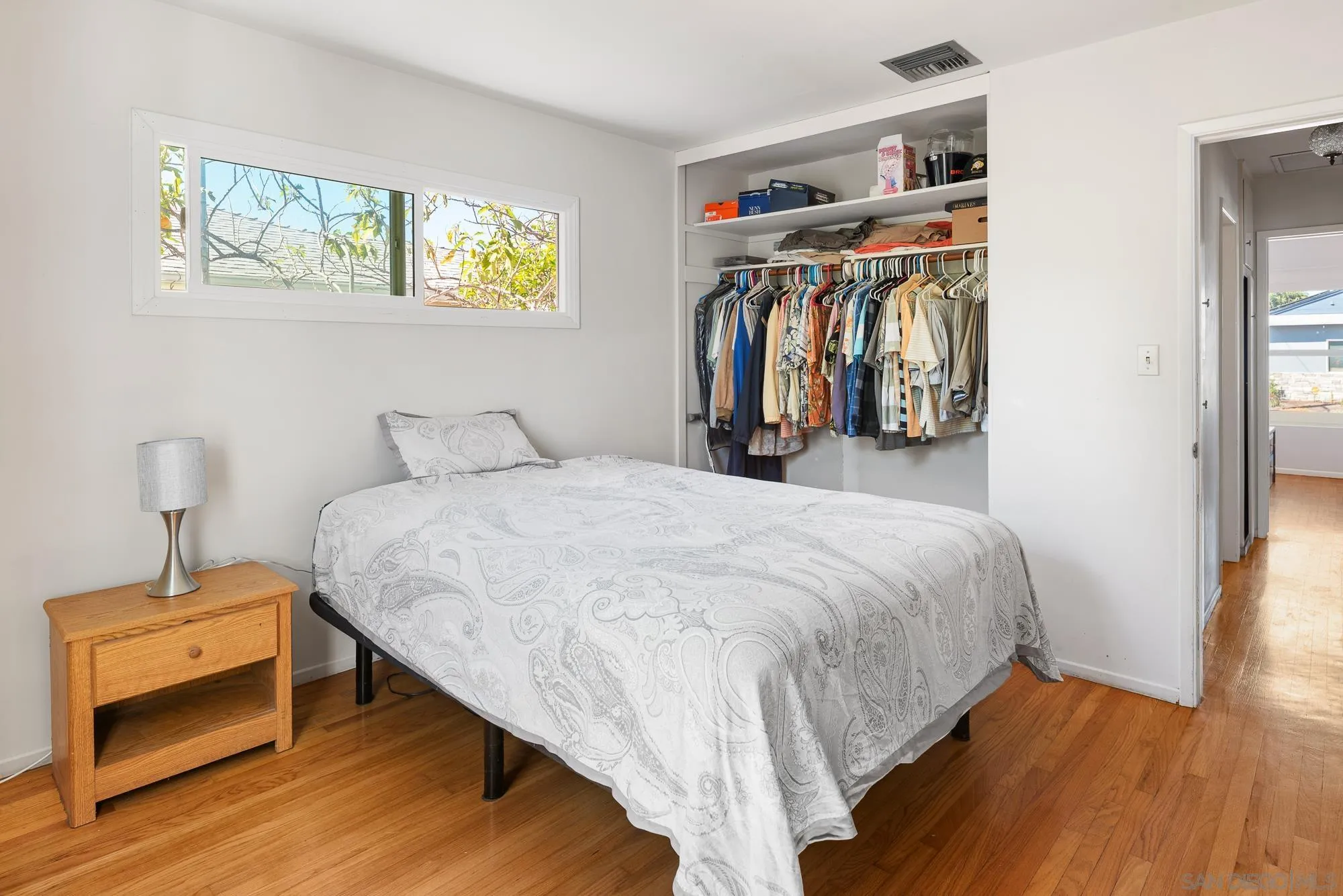https://cdn.realtyfeed.com/cdn/127/250042191/502cdf76a2acf3e2f37c2ac6989b89c5.webp