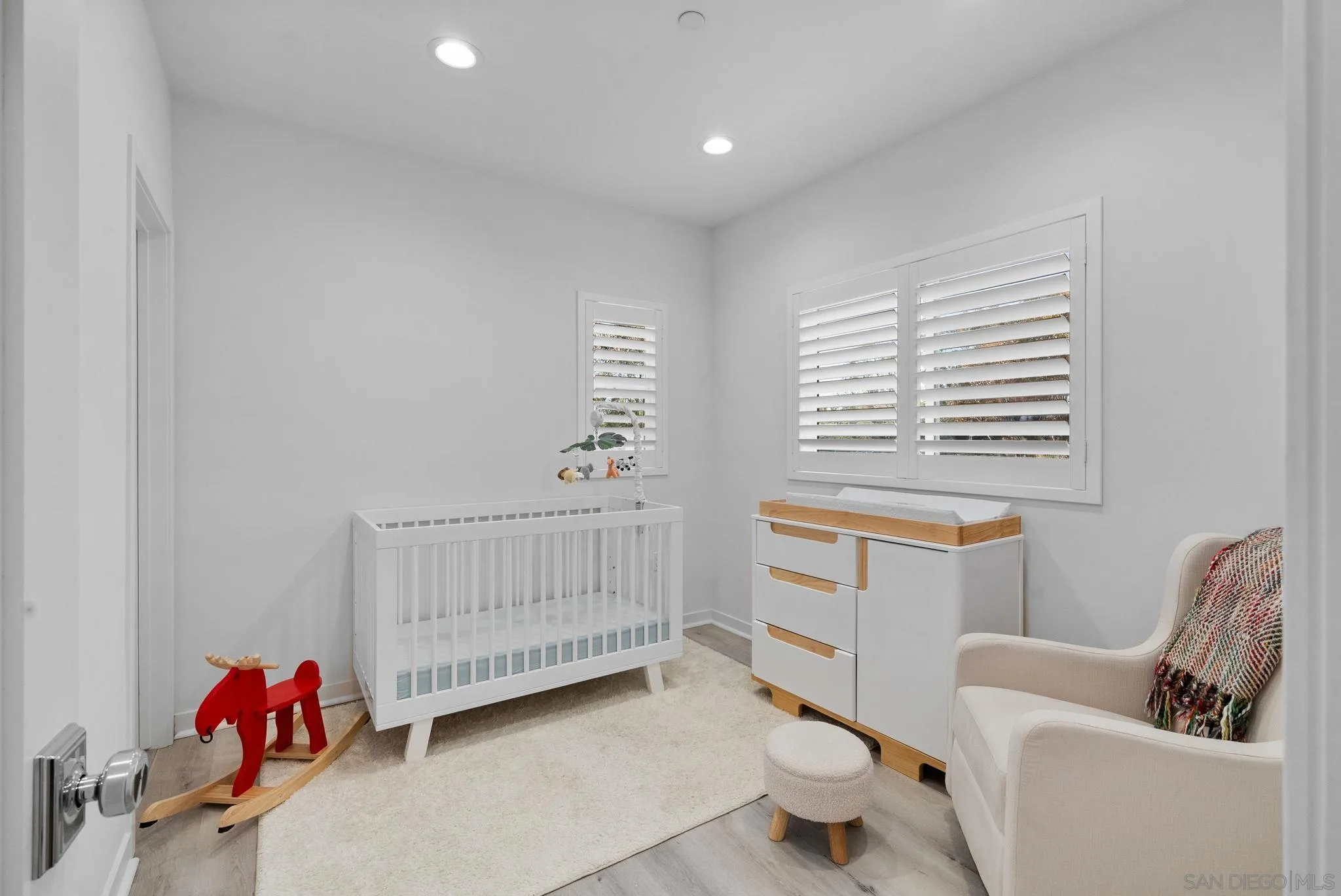 https://cdn.realtyfeed.com/cdn/127/250042196/693d271f49a1526fd4361def7996b52d.webp