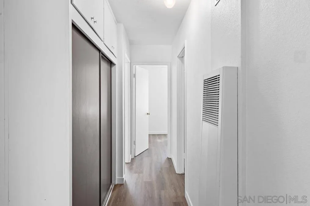 https://cdn.realtyfeed.com/cdn/127/250042200/e2afcbc1c4d72a6585df6502addcc27e.webp