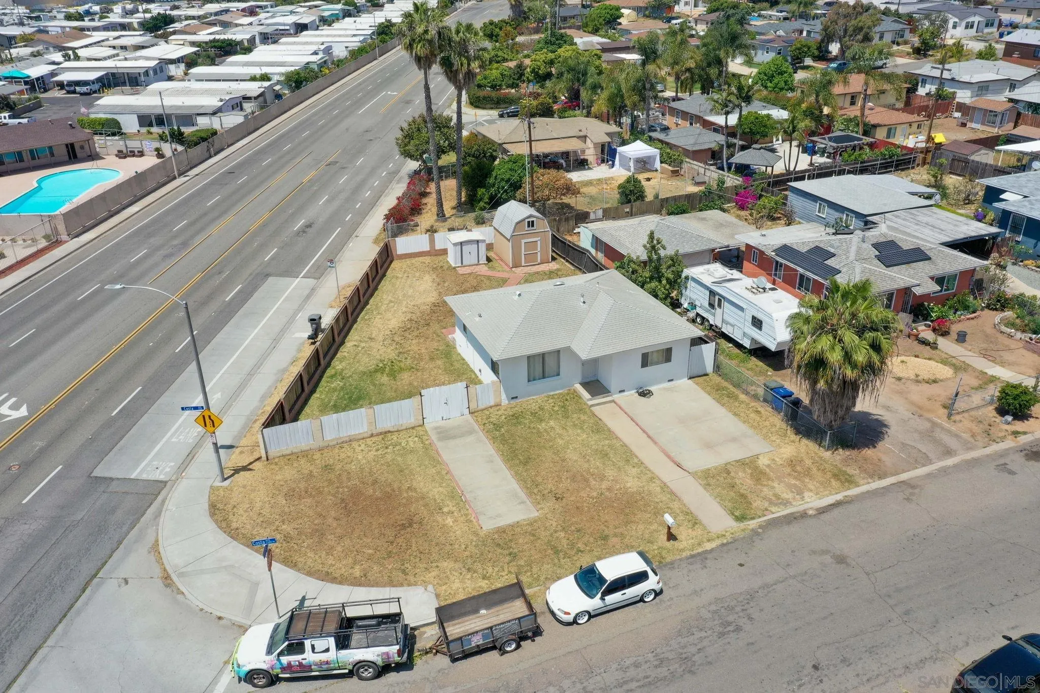 https://cdn.realtyfeed.com/cdn/127/250042203/d38f111060070511f7f0d7167cc7f78a.webp