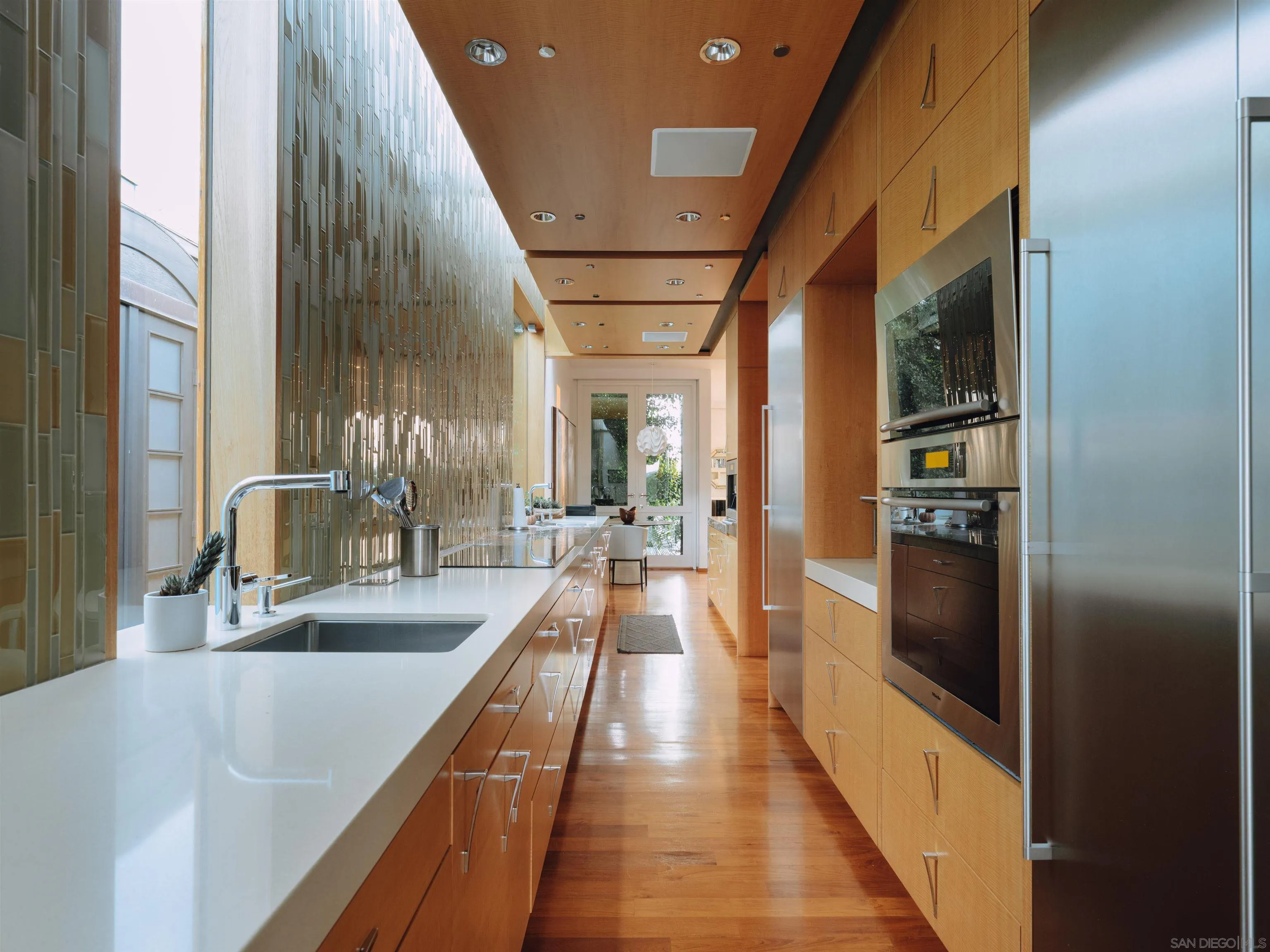 https://cdn.realtyfeed.com/cdn/127/250042204/ac742ff577144e8751ceb9798aba8d4b.webp