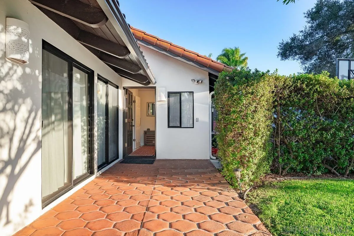 https://cdn.realtyfeed.com/cdn/127/250042206/ac7c86c4a1d892ce4f5a8bfde1c90c54.webp