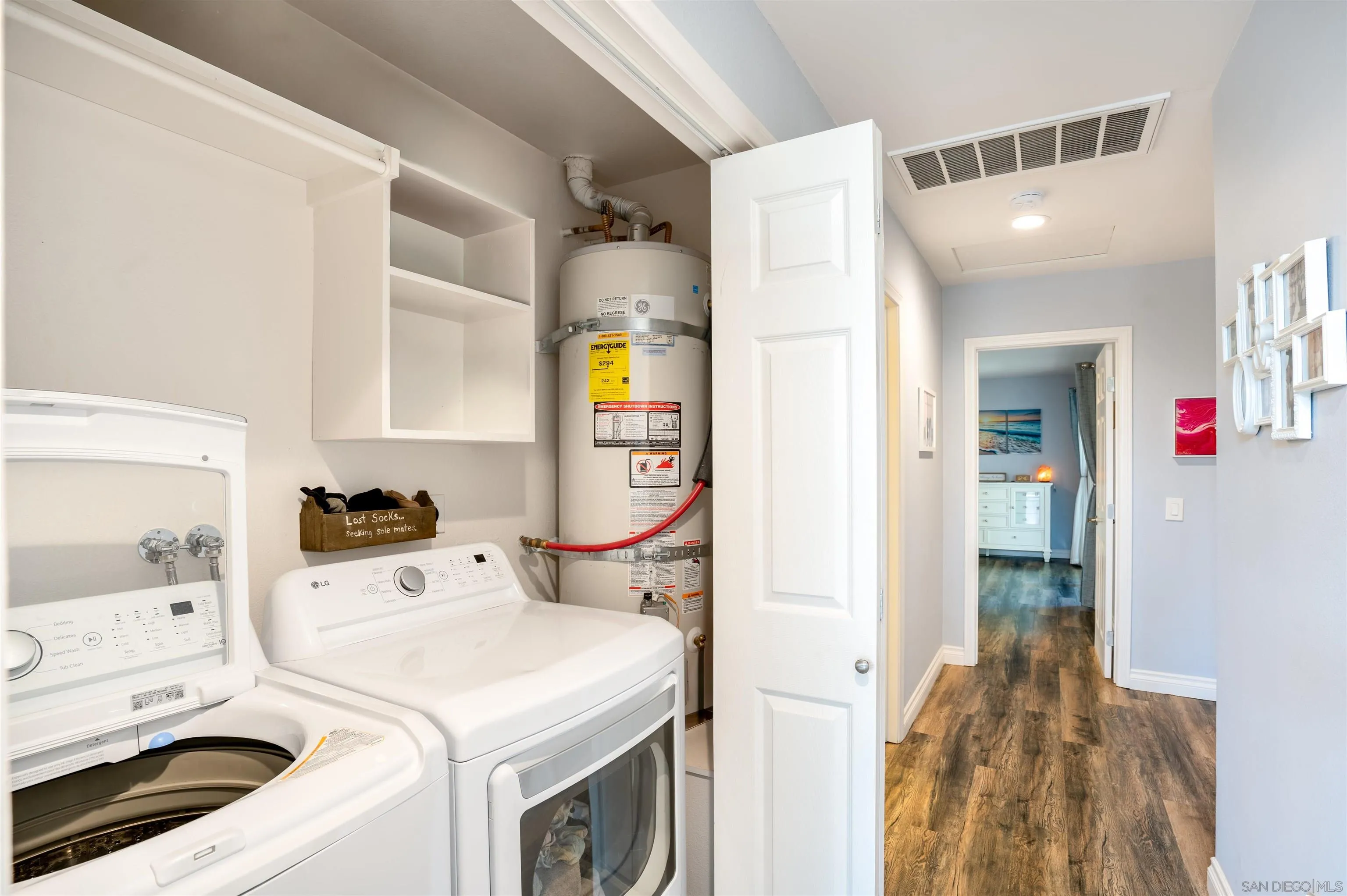 https://cdn.realtyfeed.com/cdn/127/250042211/846a28307d8c4f37eb81831b749d0fc3.webp