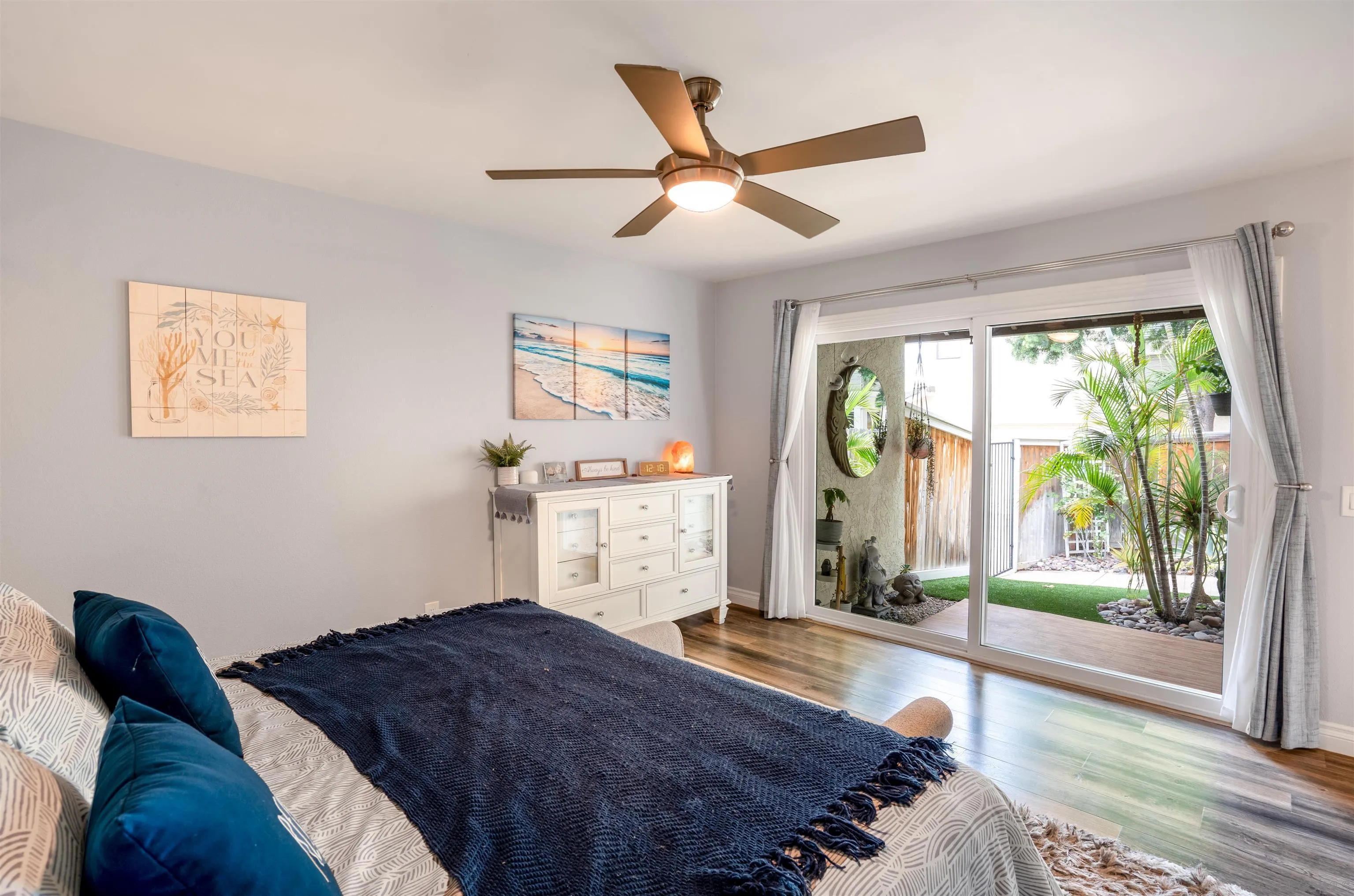 https://cdn.realtyfeed.com/cdn/127/250042211/c7ad0980bc451a7bd1949849e98d16b2.webp
