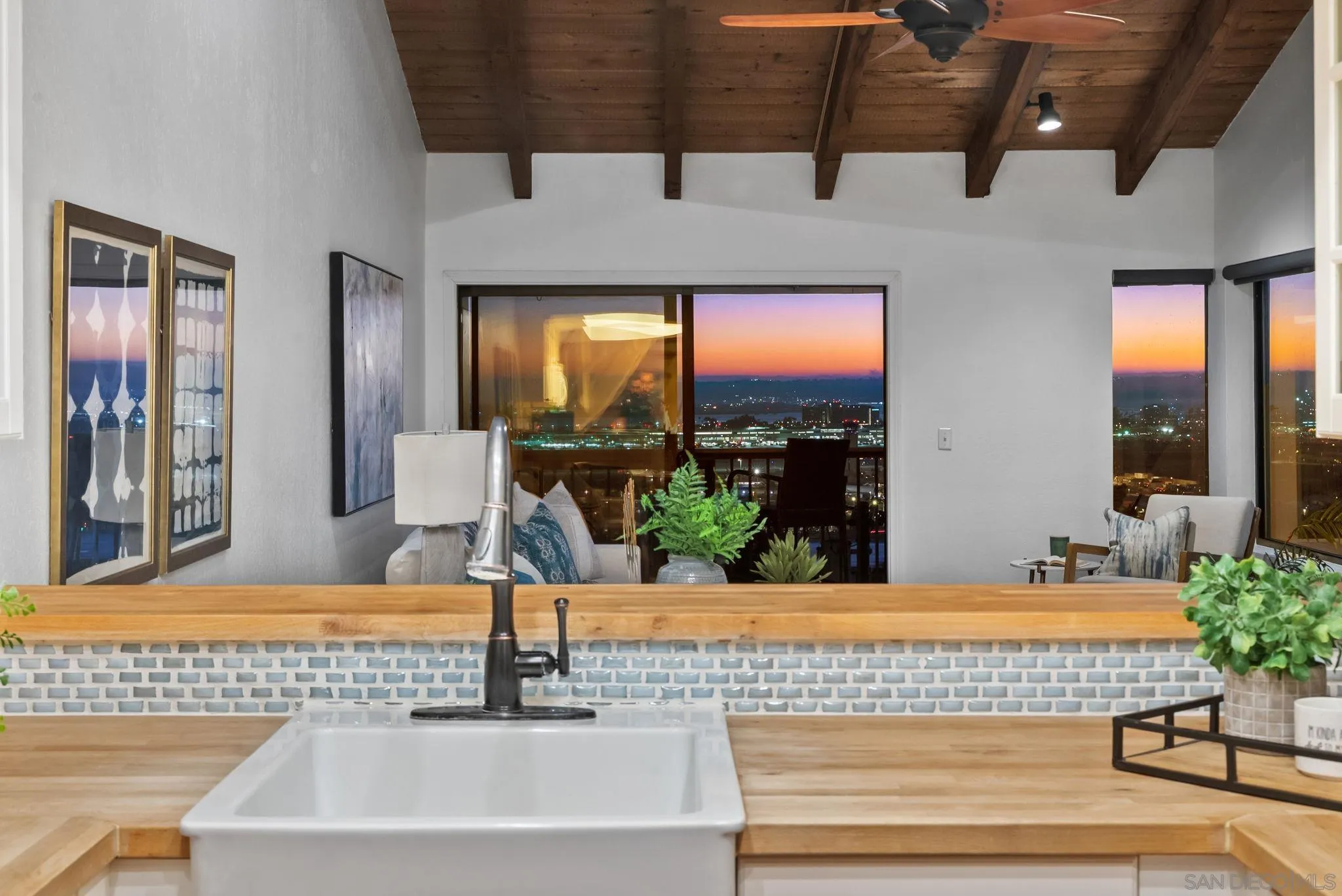 Photo #13: 250042216 Listing: Photo #13