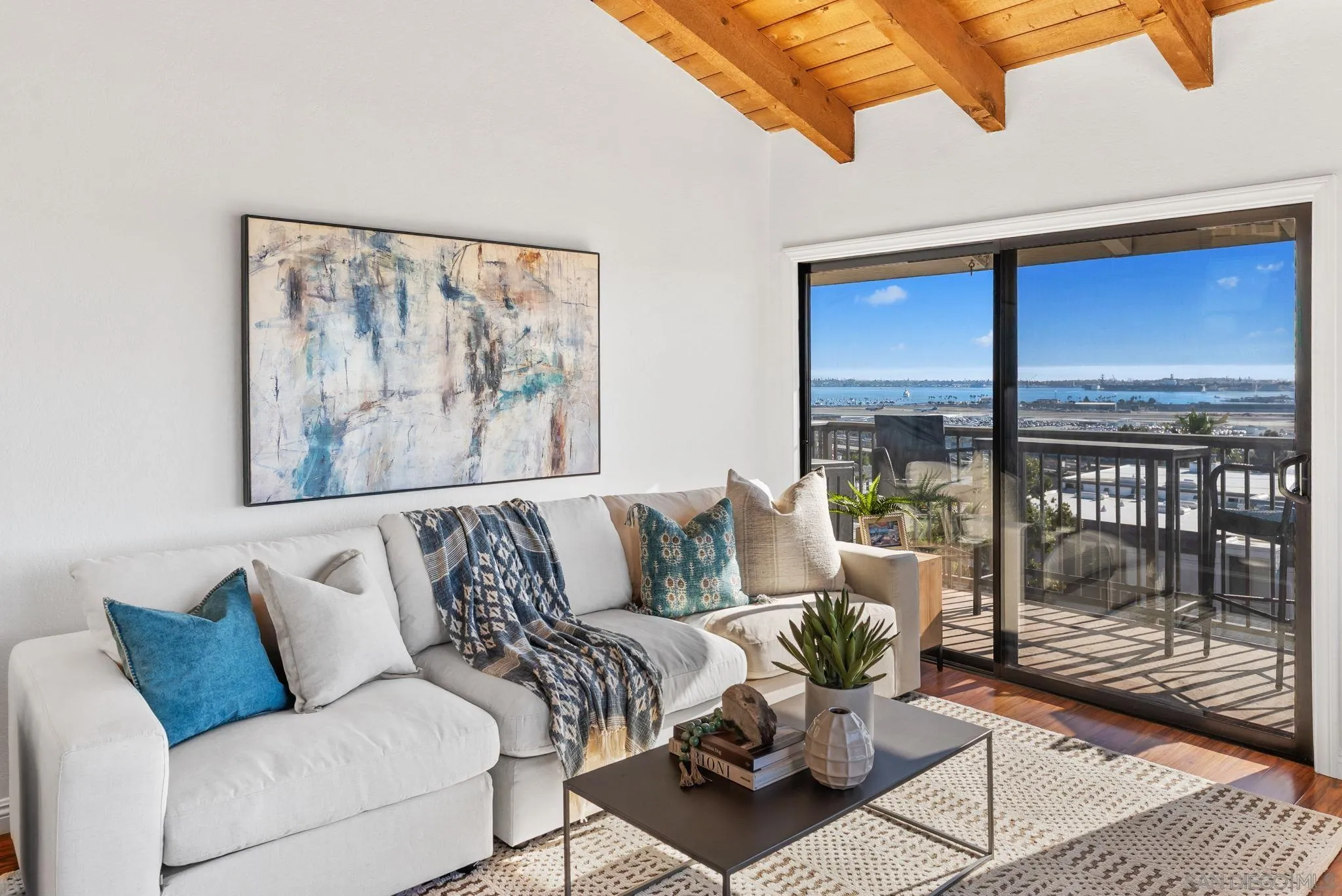 Photo #7: 250042216 Listing: Photo #7