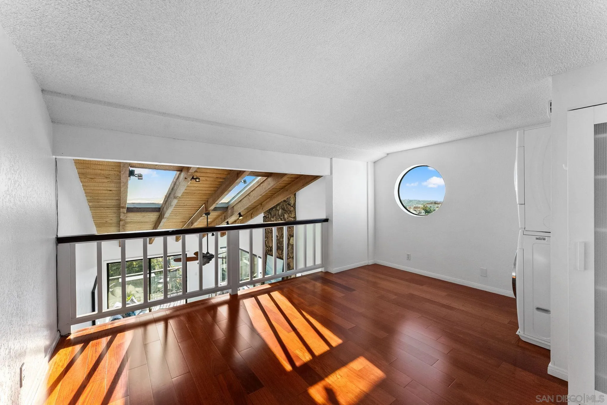 Photo #22: 250042216 Listing: Photo #22